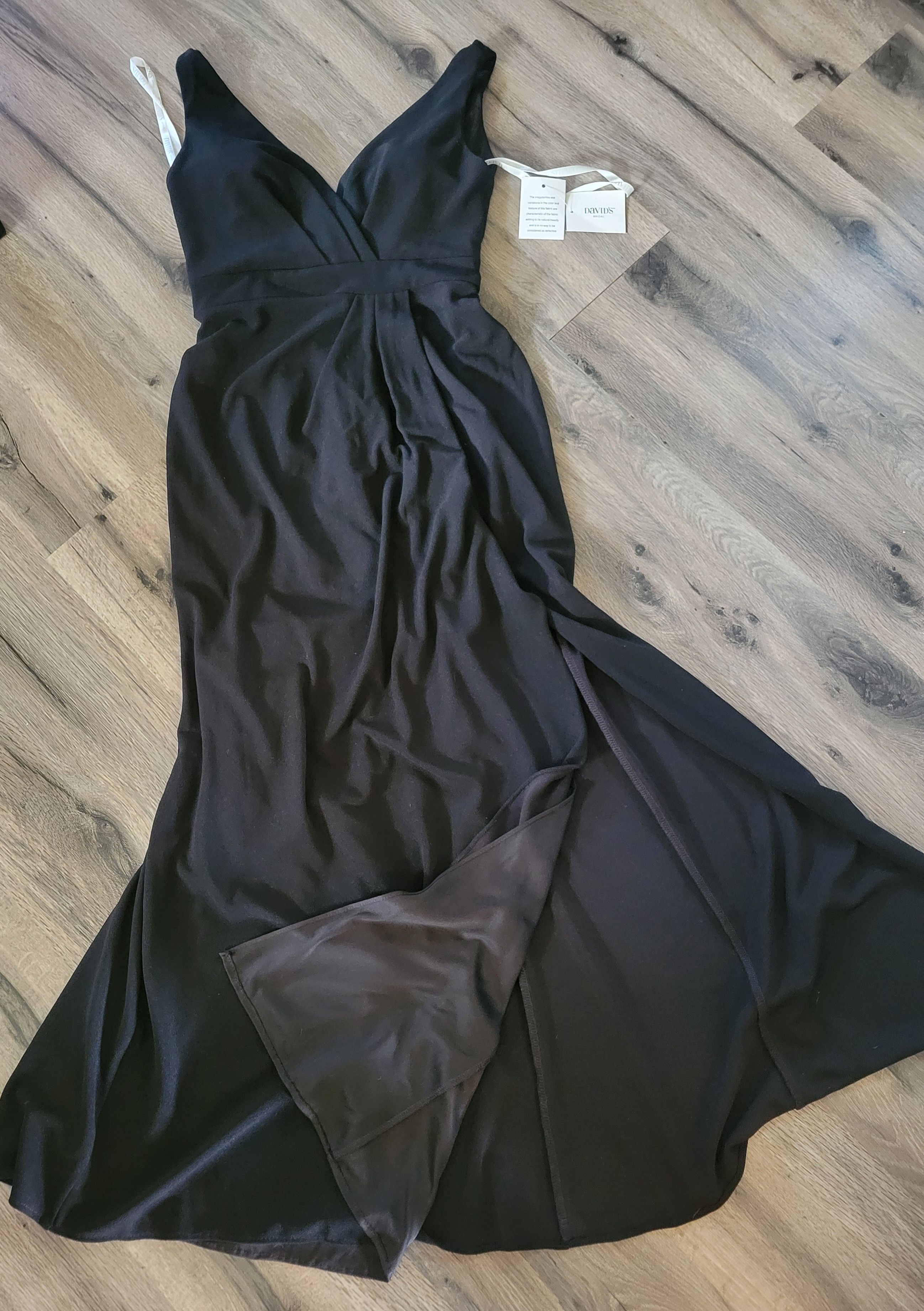 DAVIDS BRIDAL BLACK LONG PLEATED TANK FORMAL DRESS SIZE 2
