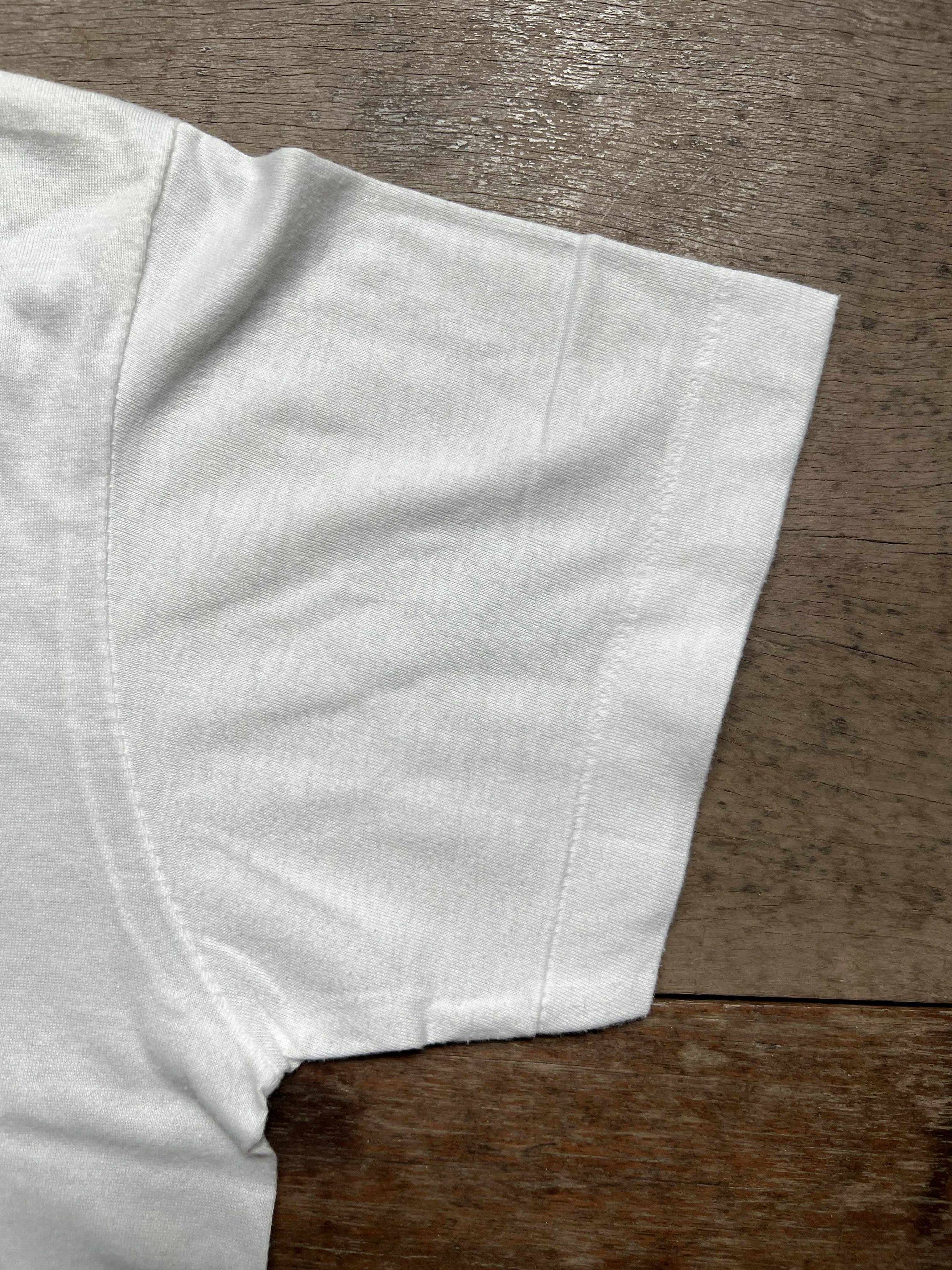 Vintage Vintage '82 Screen Stars 50/50 White Tee — Made in USA Size US S / EU 44-46 / 1 - 4 Thumbnail
