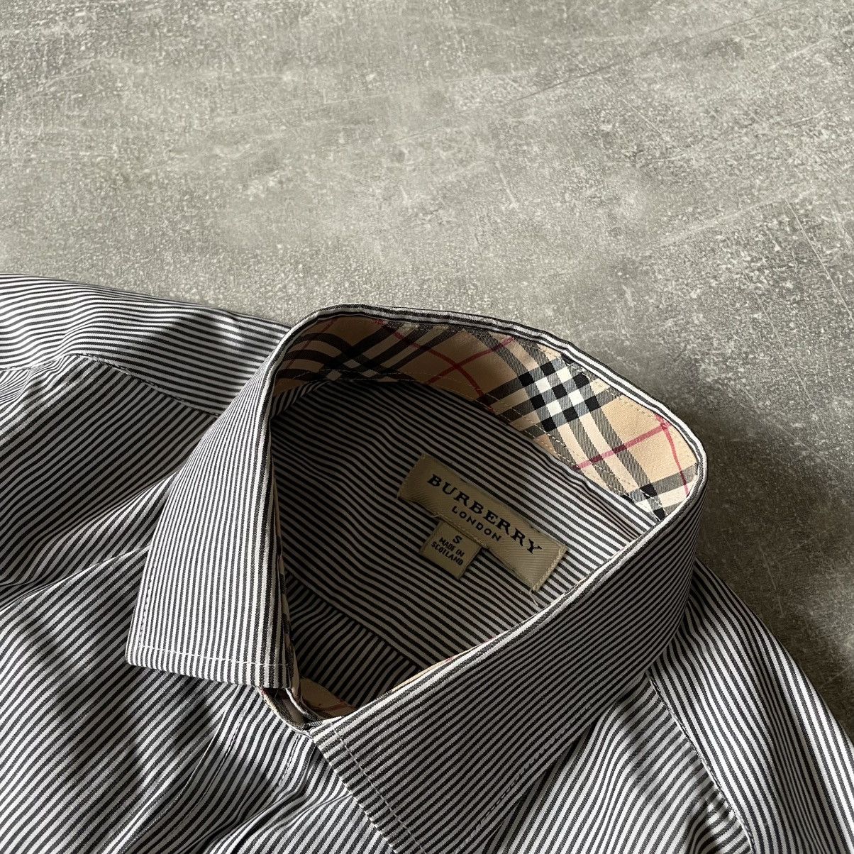 Burberry × Vintage Burberry Shirt nova check striped Old money luxury scotland Size US S / EU 44-46 / 1 - 3 Thumbnail