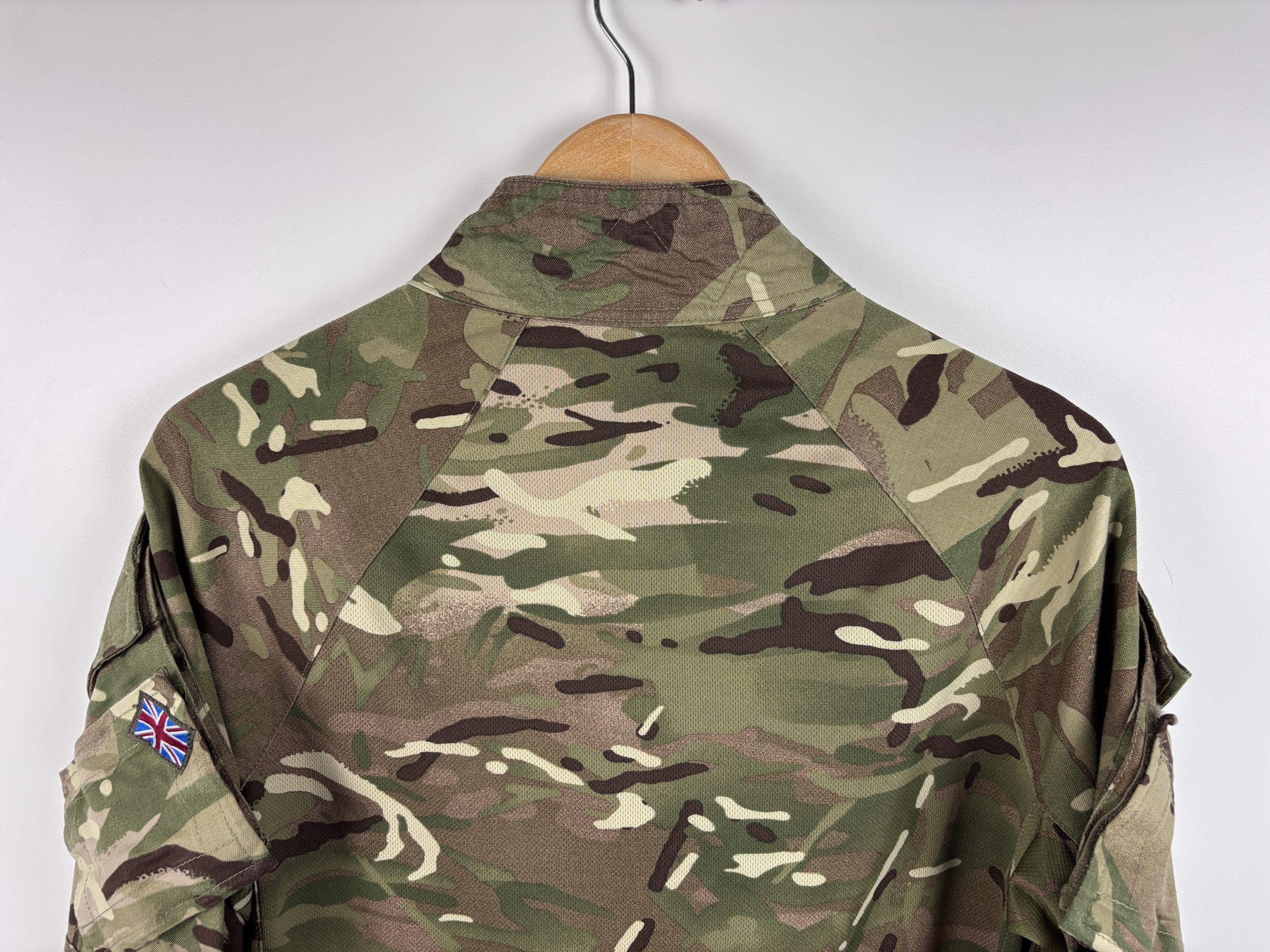 Other British Army MTP Camouflage UBAC Under Body Armour Shirt L Size US L / EU 52-54 / 3 - 7 Thumbnail