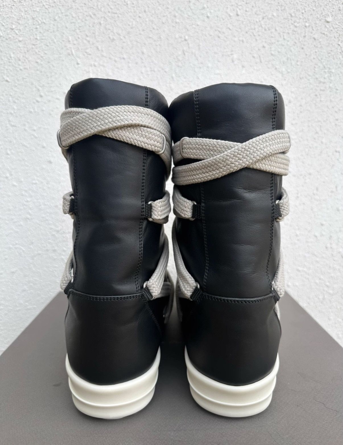 Rick Owens Rick Owens High-Top Shearling Boots with Thick Laces Size US 8.5 / EU 41-42 - 6 Thumbnail