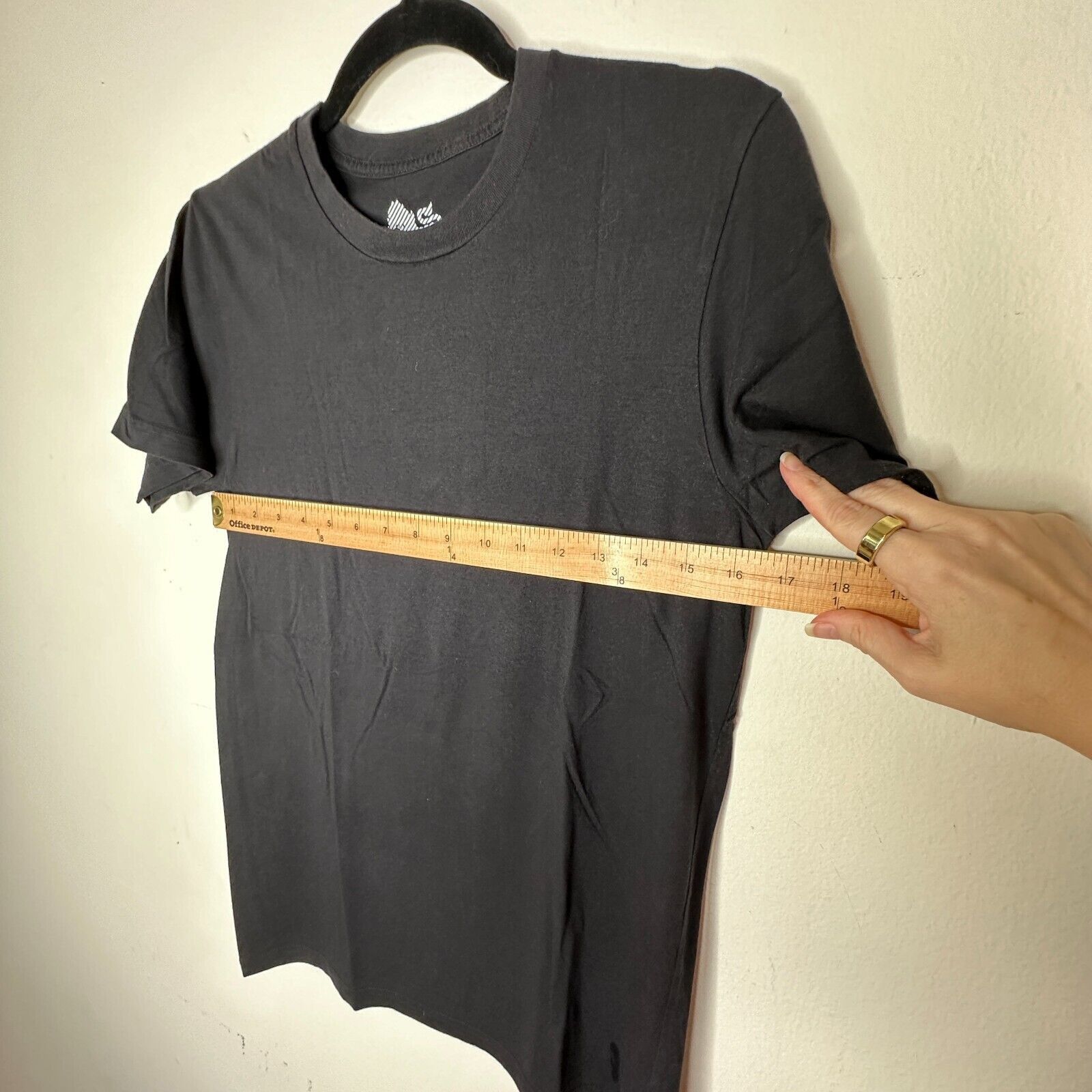 Other Singhalife Black Short Sleeve Tee Embroidered Logo Med Size M / US 6-8 / IT 42-44 - 7 Thumbnail