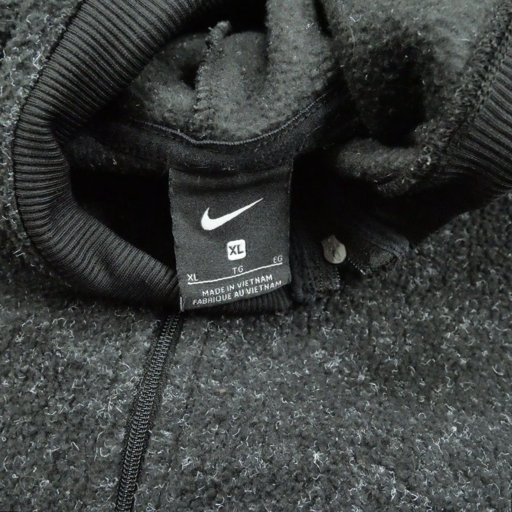 Nike VINTAGE Nike Hoodie Men XL Black 90s Full Zip Fleece Therma Hooded Regular Size XL Black Nike Hoodie Mens 90s Size US XL / EU 56 / 4 - 5 Thumbnail