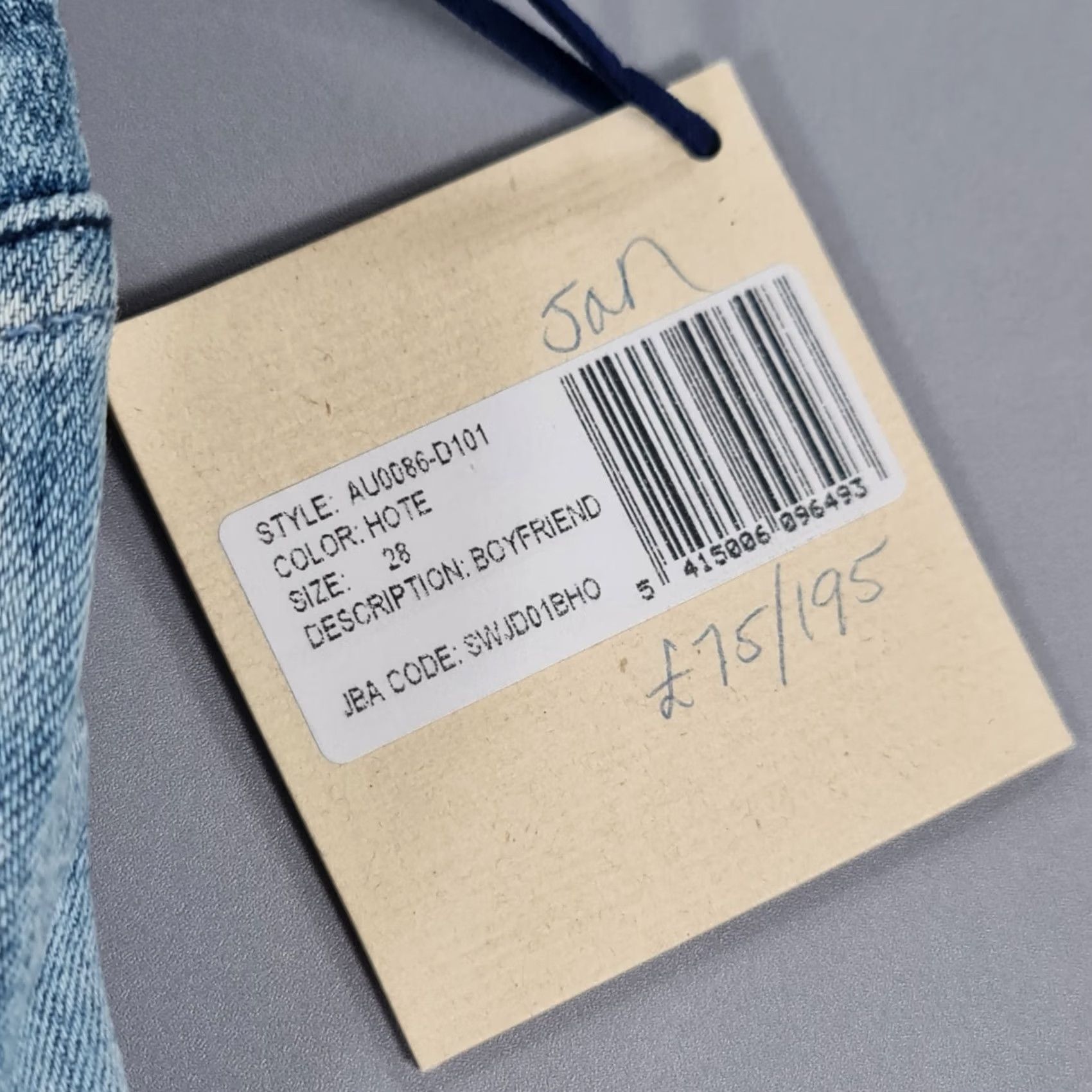 7 For All Mankind 7 For All Mankind Womens Jeans Blue W28 L29 Josefina Boyfriend Fit Denim Size 28" / US 6 / IT 42 - 4 Thumbnail