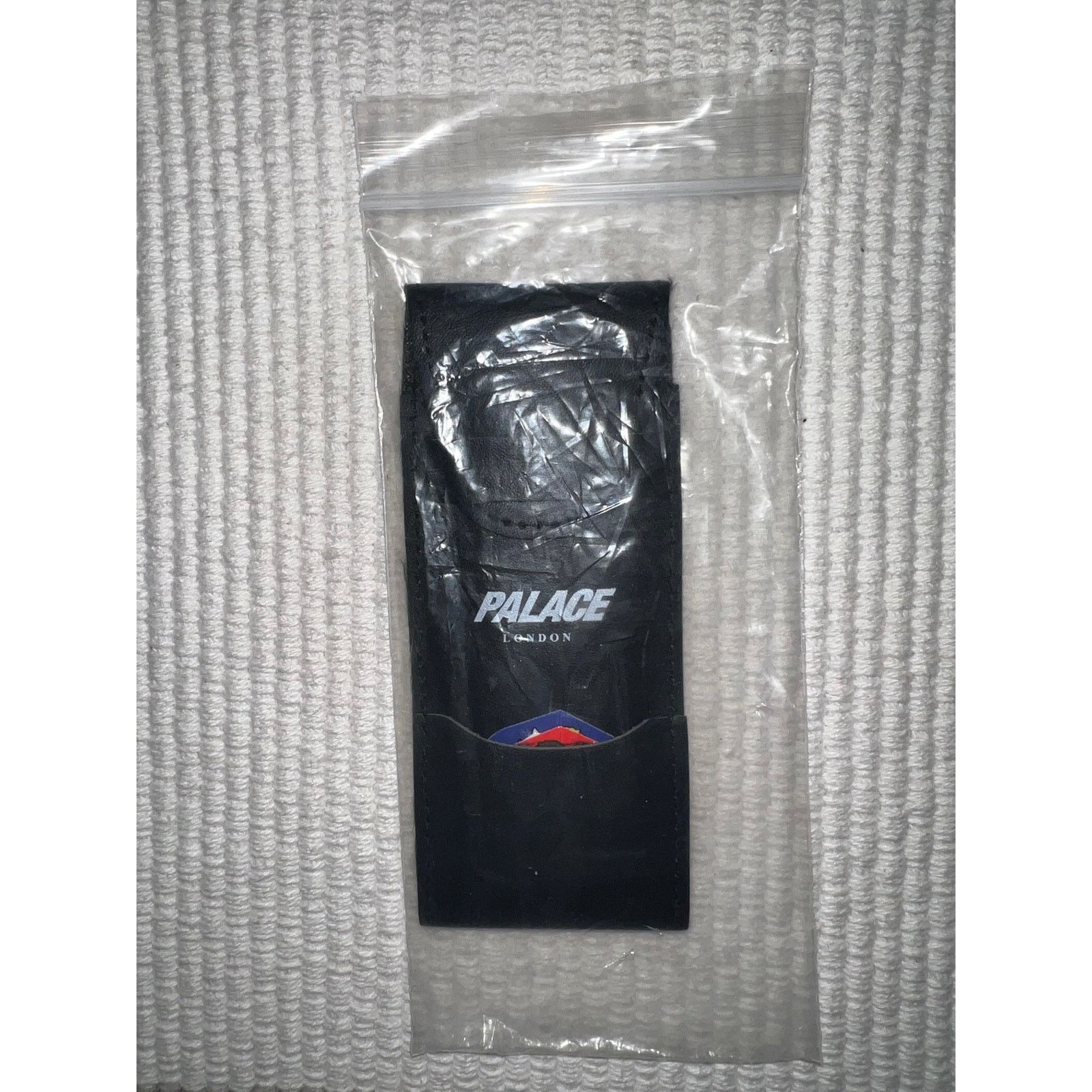 Palace Palace Winmau Darts Multi OS Size ONE SIZE - 2 Thumbnail