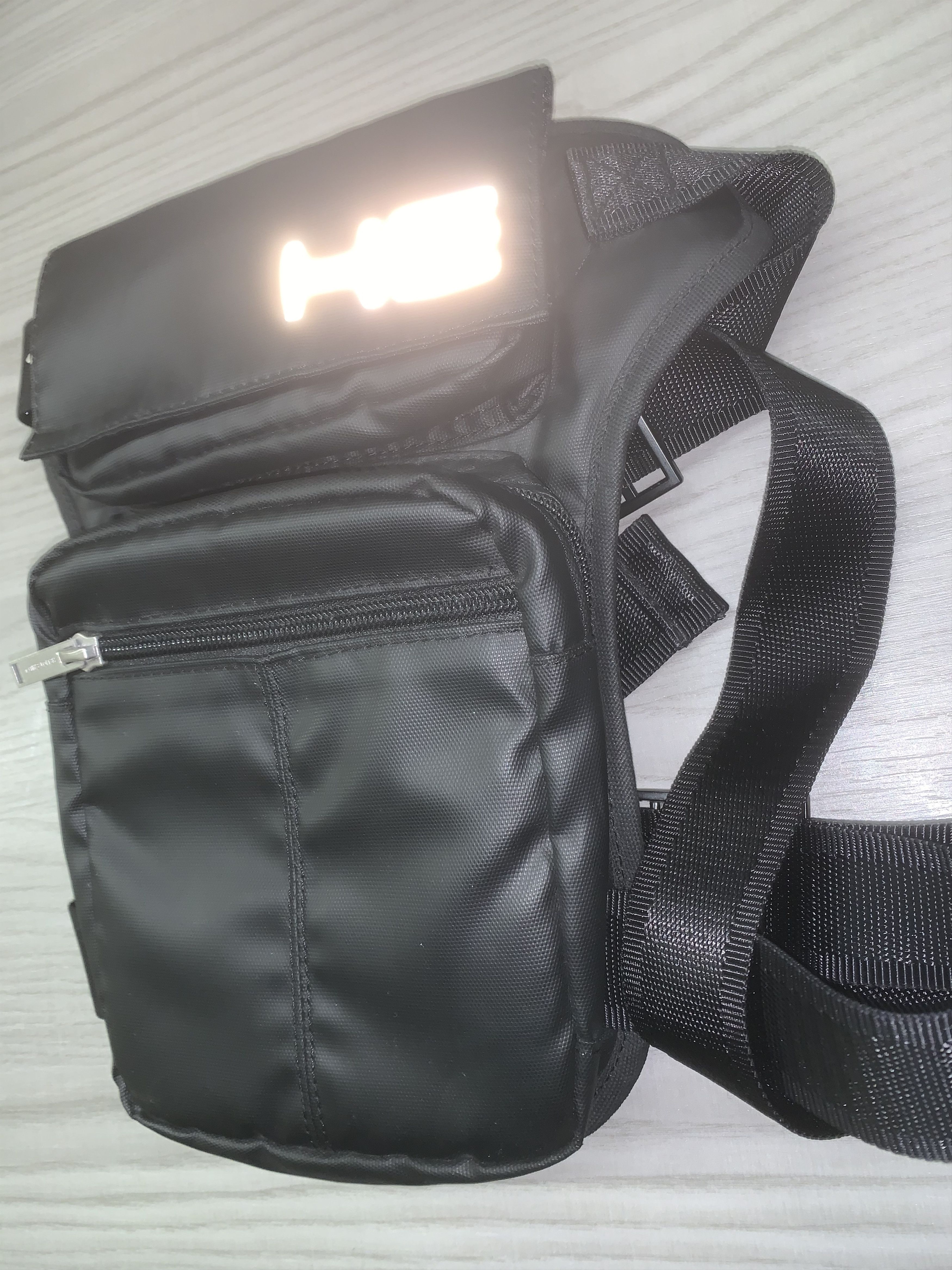 Heliot Emil Archive reflective LEG BAG - Heliot Emil Size ONE SIZE - 5 Thumbnail