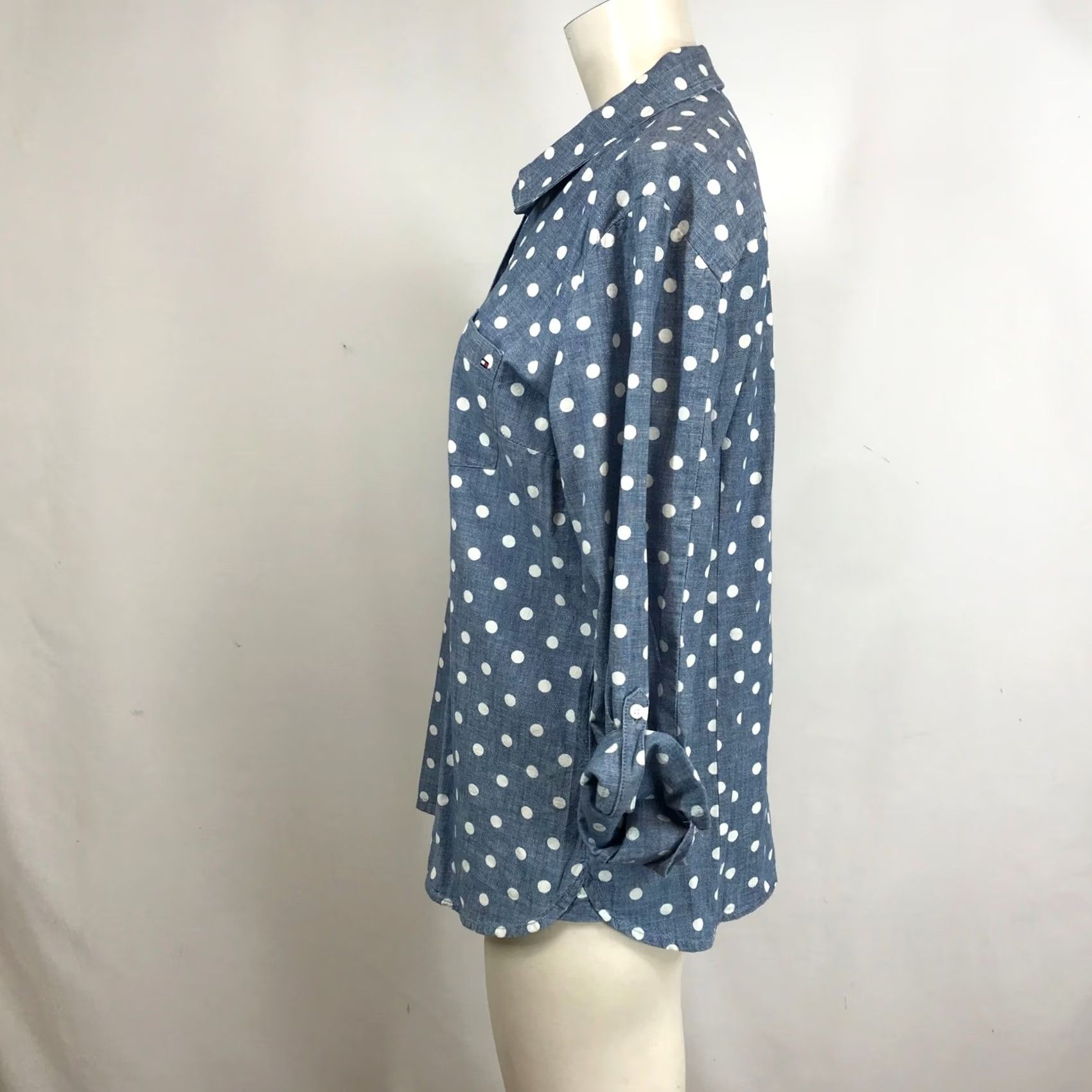 Tommy Hilfiger VINTAGE Tommy Hilfiger Woman Blue White Polka Dot Long Sleeve Button-Up Shirt M Size M / US 6-8 / IT 42-44 - 6 Thumbnail