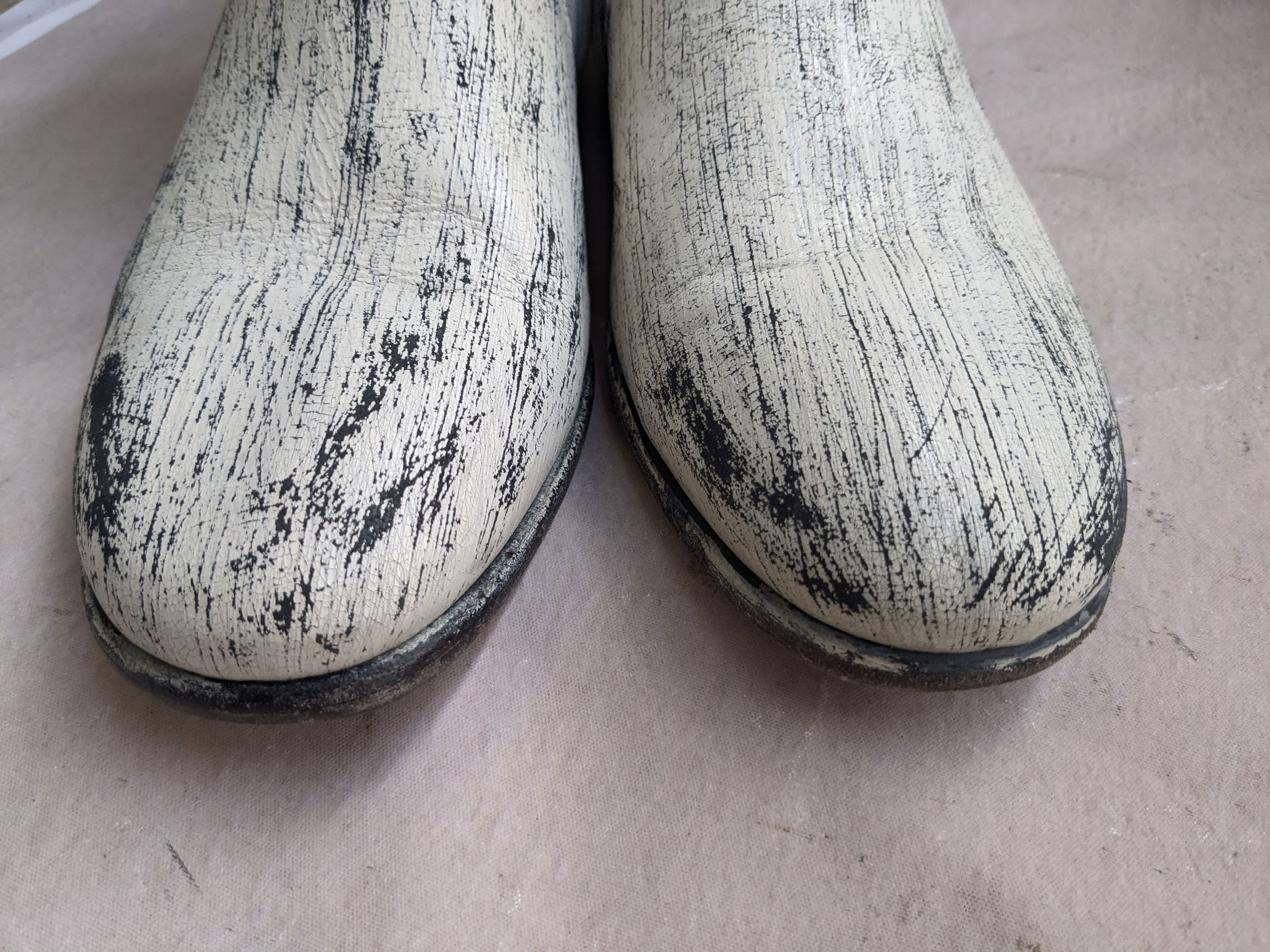 H&M × Maison Margiela Maison Margiela H&M Side Zip Boots White Black 9 42 Size US 9 / EU 42 - 2 Thumbnail