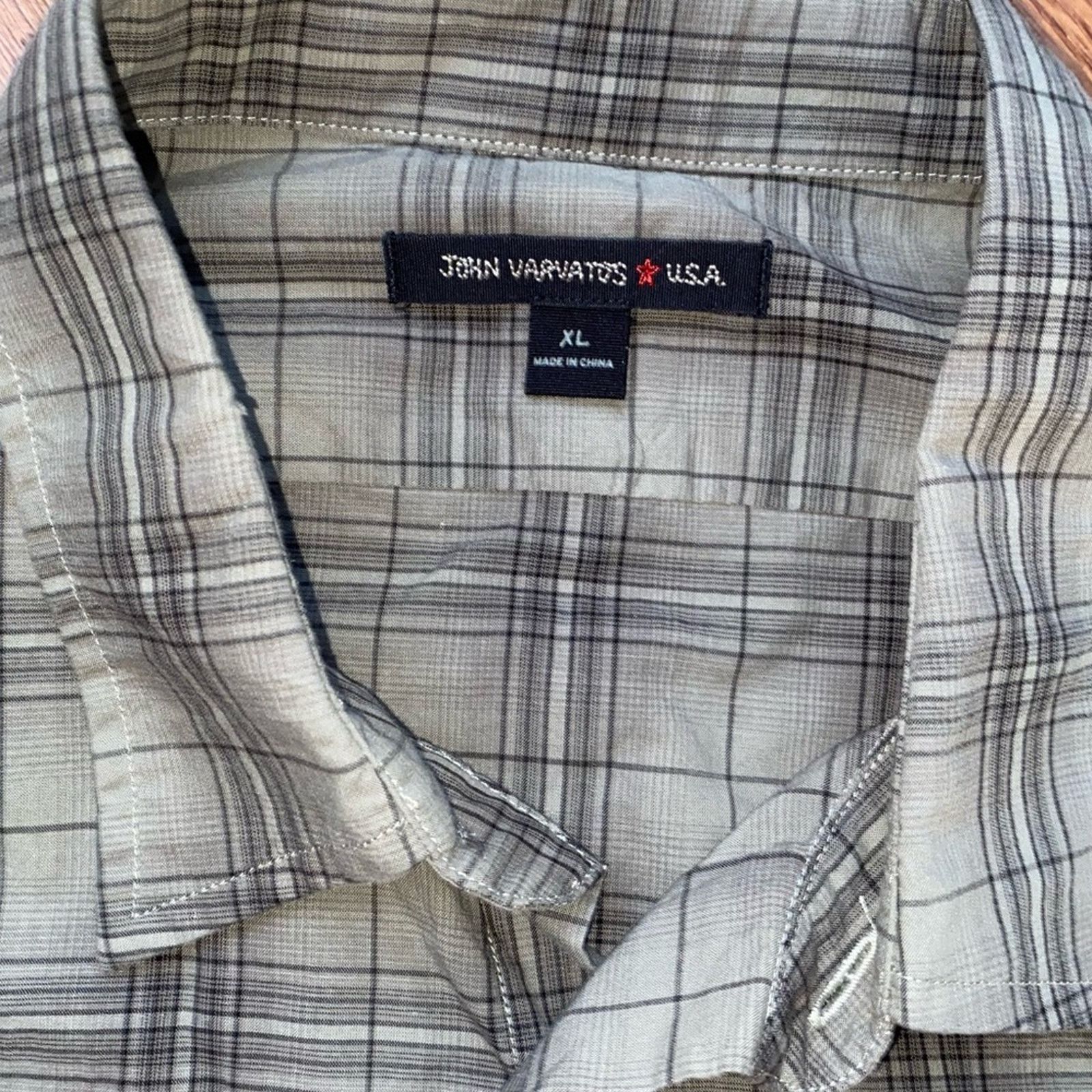 John Varvatos New JOHN VARVATOS $250 Olive Black Plaid Men's Shirt XL Size US XL / EU 56 / 4 - 5 Thumbnail