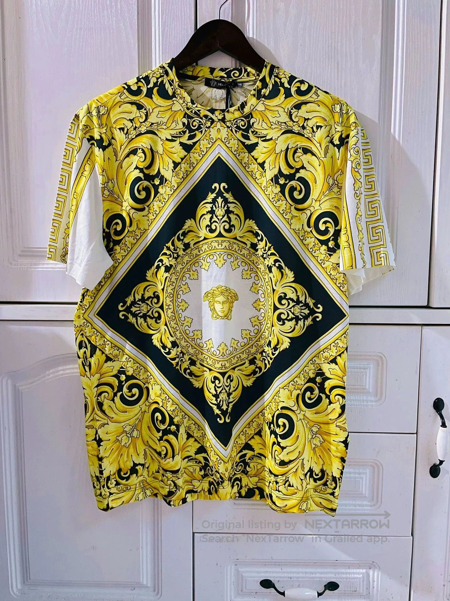 Versace Versace Baroque Graffiti Short Sleeve T-shirt. Size US L / EU 52-54 / 3 - 1 Thumbnail