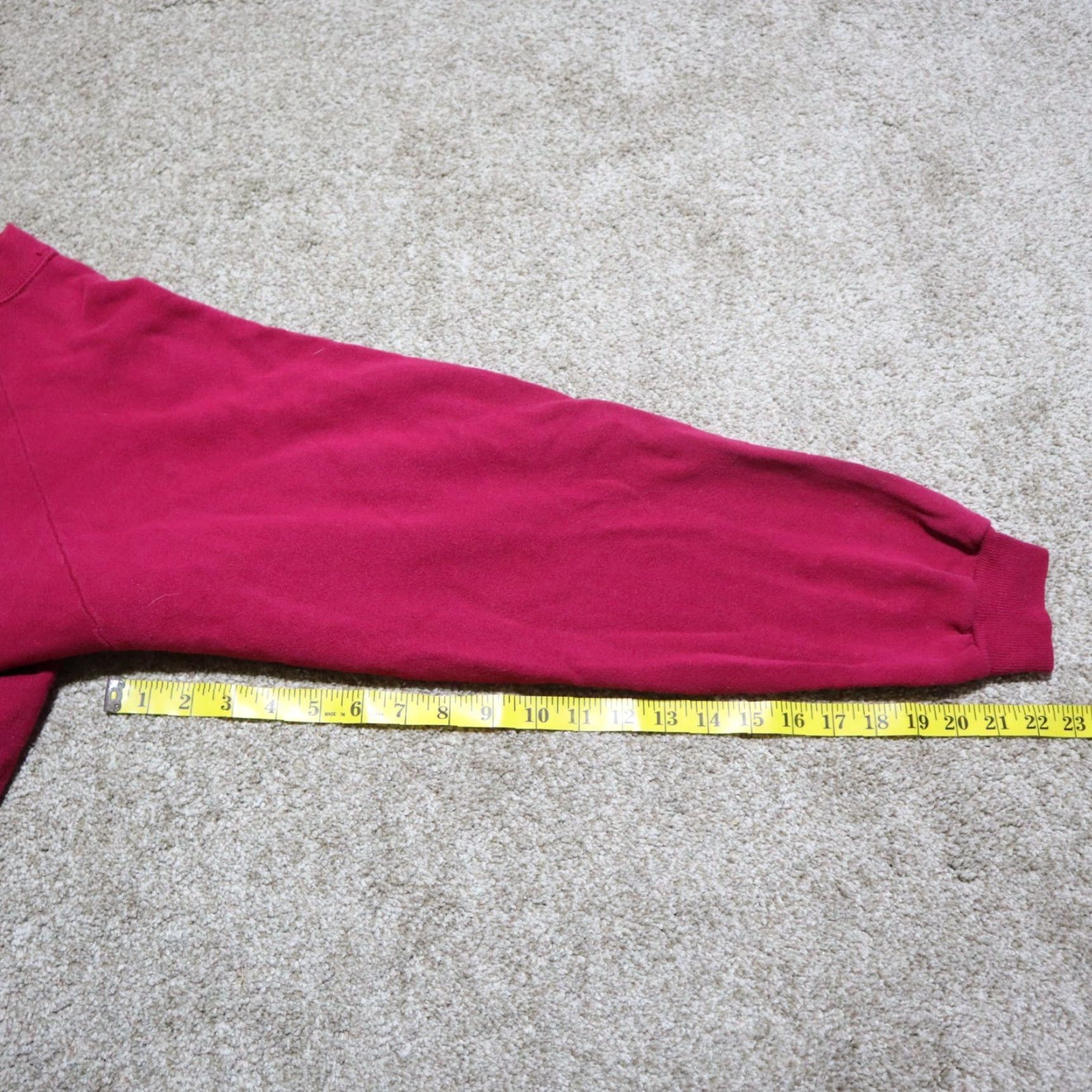 Vintage Looney Tunes Pullover Sweatshirt Adult XL Red 90s Cartoon Bugs Bunny Daffy Duck Tweety Logo Graphic Print Size XL / US 12-14 / IT 48-50 - 7 Thumbnail