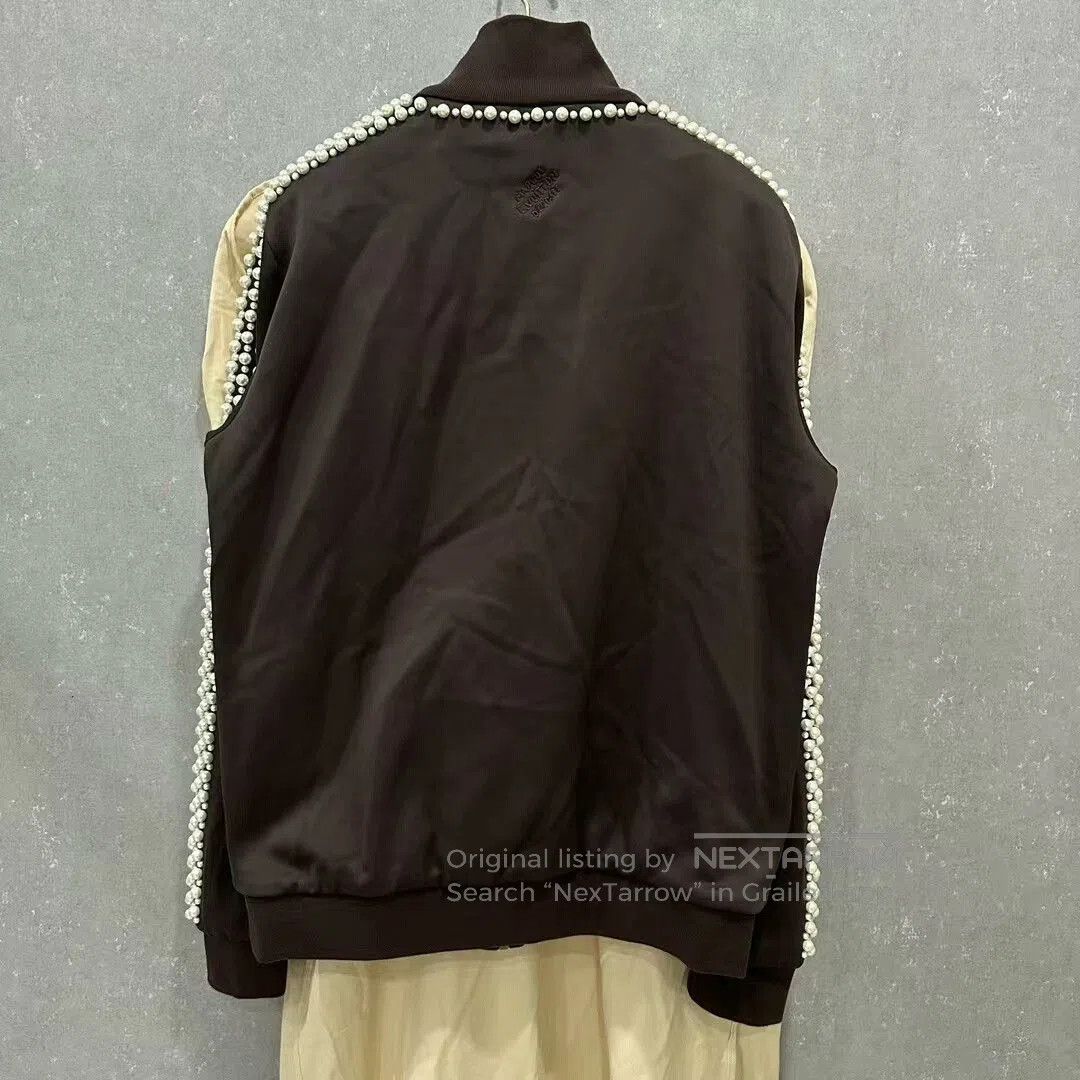 Louis Vuitton louis vuitton brown pearl collar jacket. Size US XL / EU 56 / 4 - 2 Thumbnail