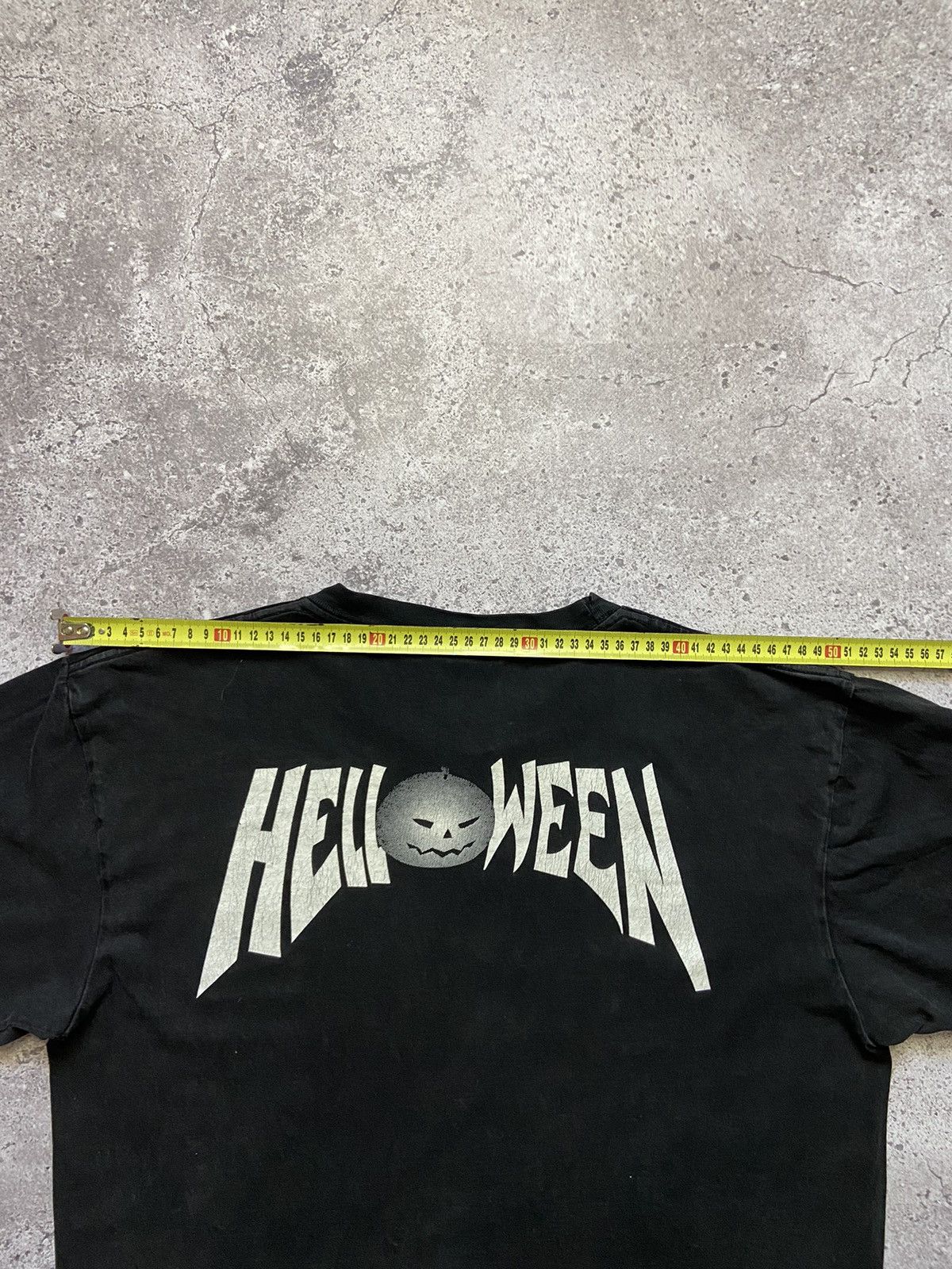 Band Tees Vintage 90s Helloween time of the oath shirt Size US L / EU 52-54 / 3 - 6 Thumbnail