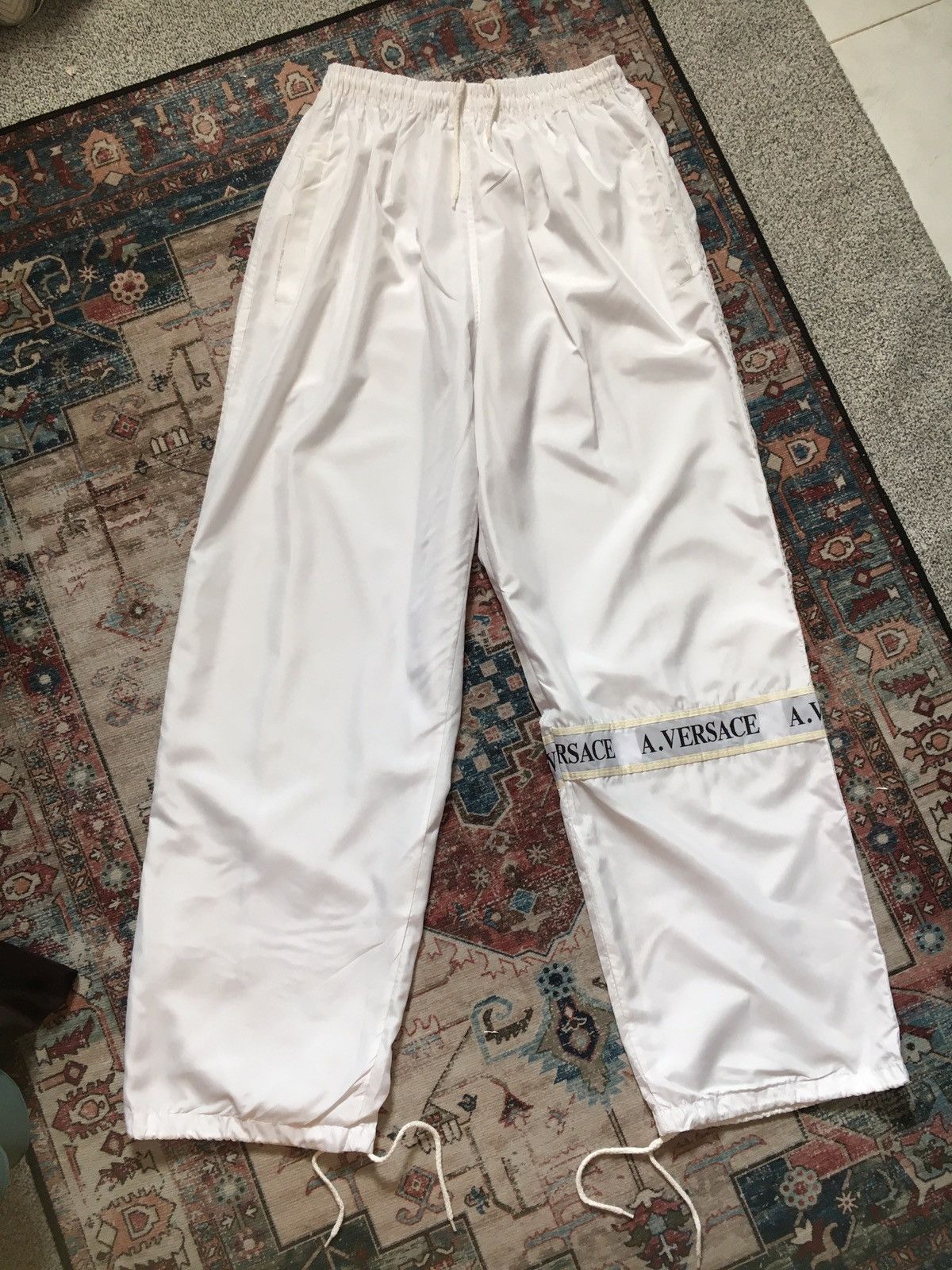 Versace Vintage Versace Trackpants Size US 32 / EU 48 - 2 Thumbnail