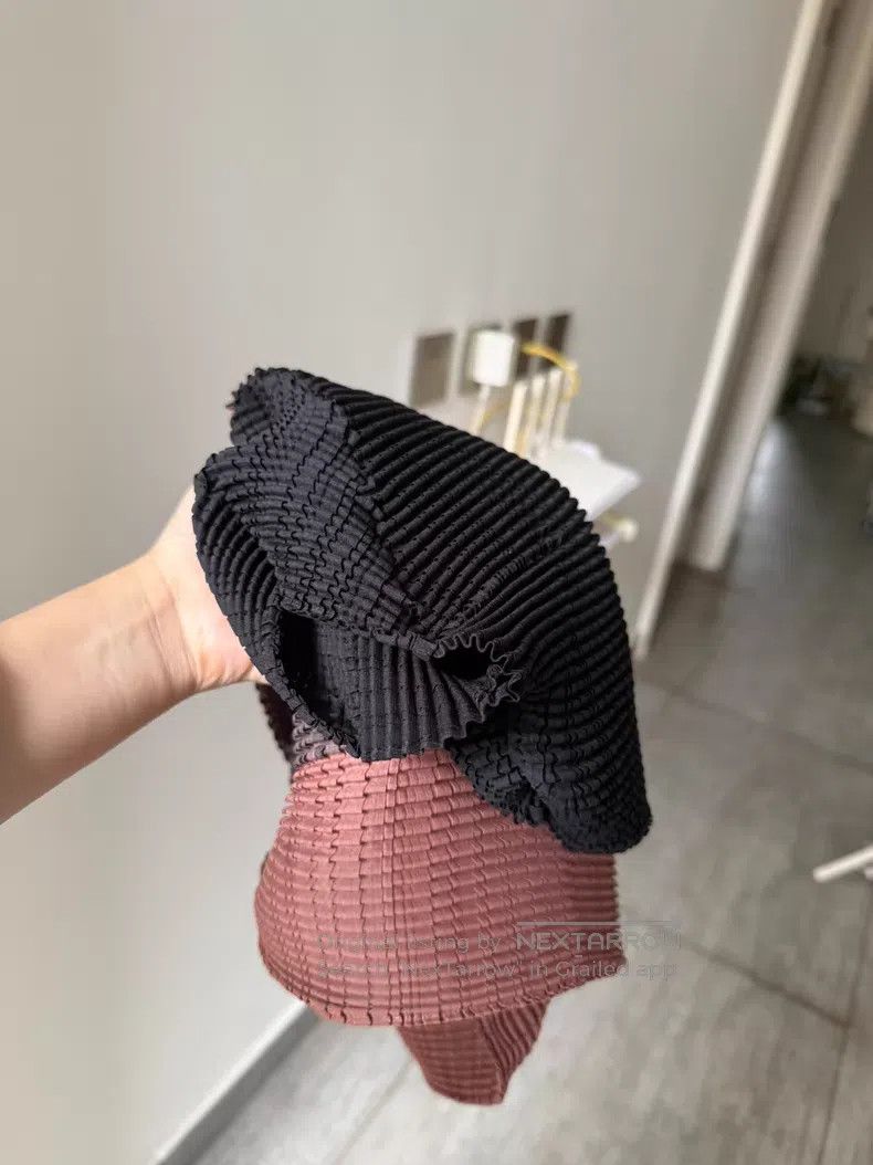 Issey Miyake Issey Miyake size:one size Color Block Short Sleeve Size XXS / US 00 / IT 34 - 5 Thumbnail