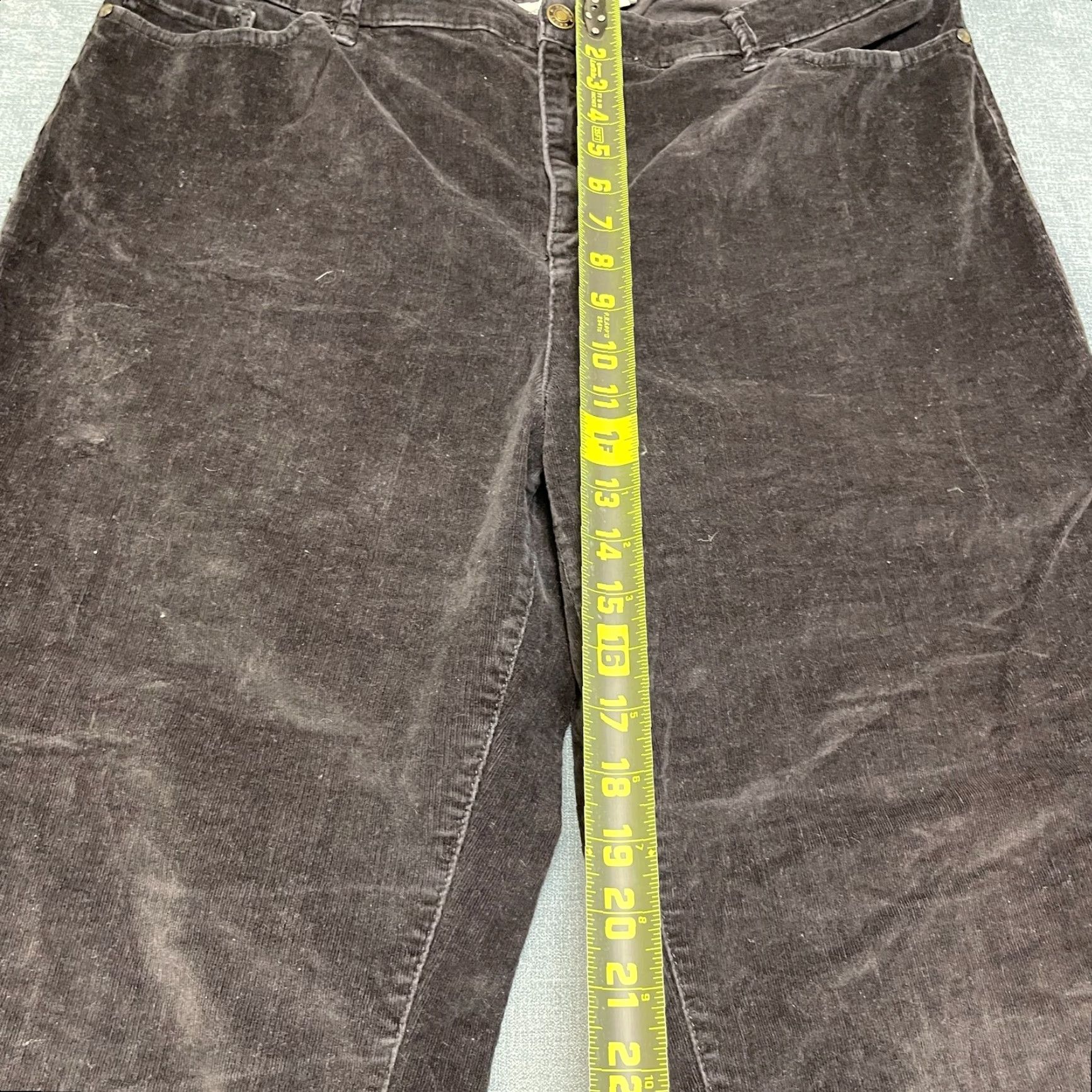 Croft & Barrow Croft & Barrow Corduroy Pants Women 18 Short Dark Brown Cotton Stretch High Rise Pants Brown Women 18 Corduroy High Rise Casual Size 40" / US 18 - 6 Thumbnail