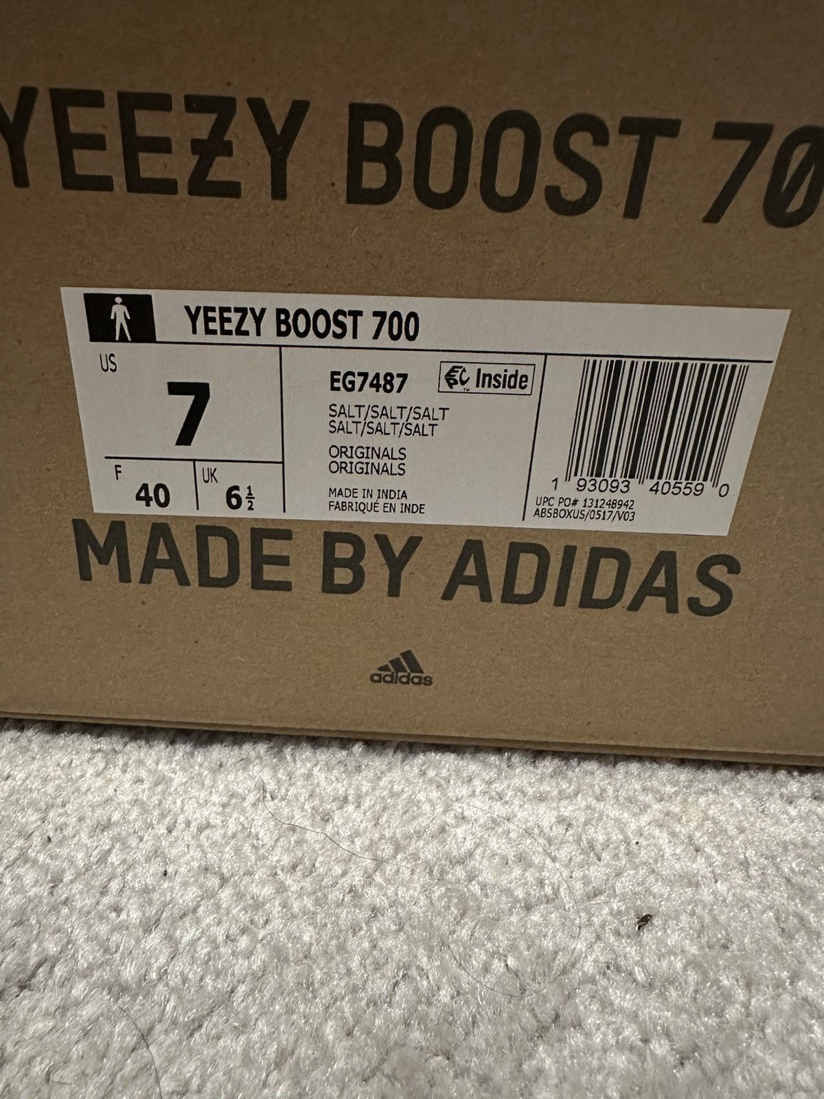 Adidas Adidas Yeezy Boost 700 Salt Size US 7 / EU 40 - 5 Thumbnail