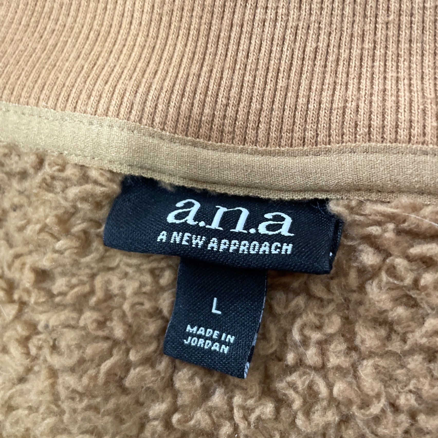 Vintage A.N.A. A New Approach Sherpa Fleece Sweater Women L 1/4 Zip Tan Western Deep Pile Casual Wear PullOver Brown Mock Neck Zipper Long Sleeve Size L / US 10 / IT 46 - 4 Thumbnail