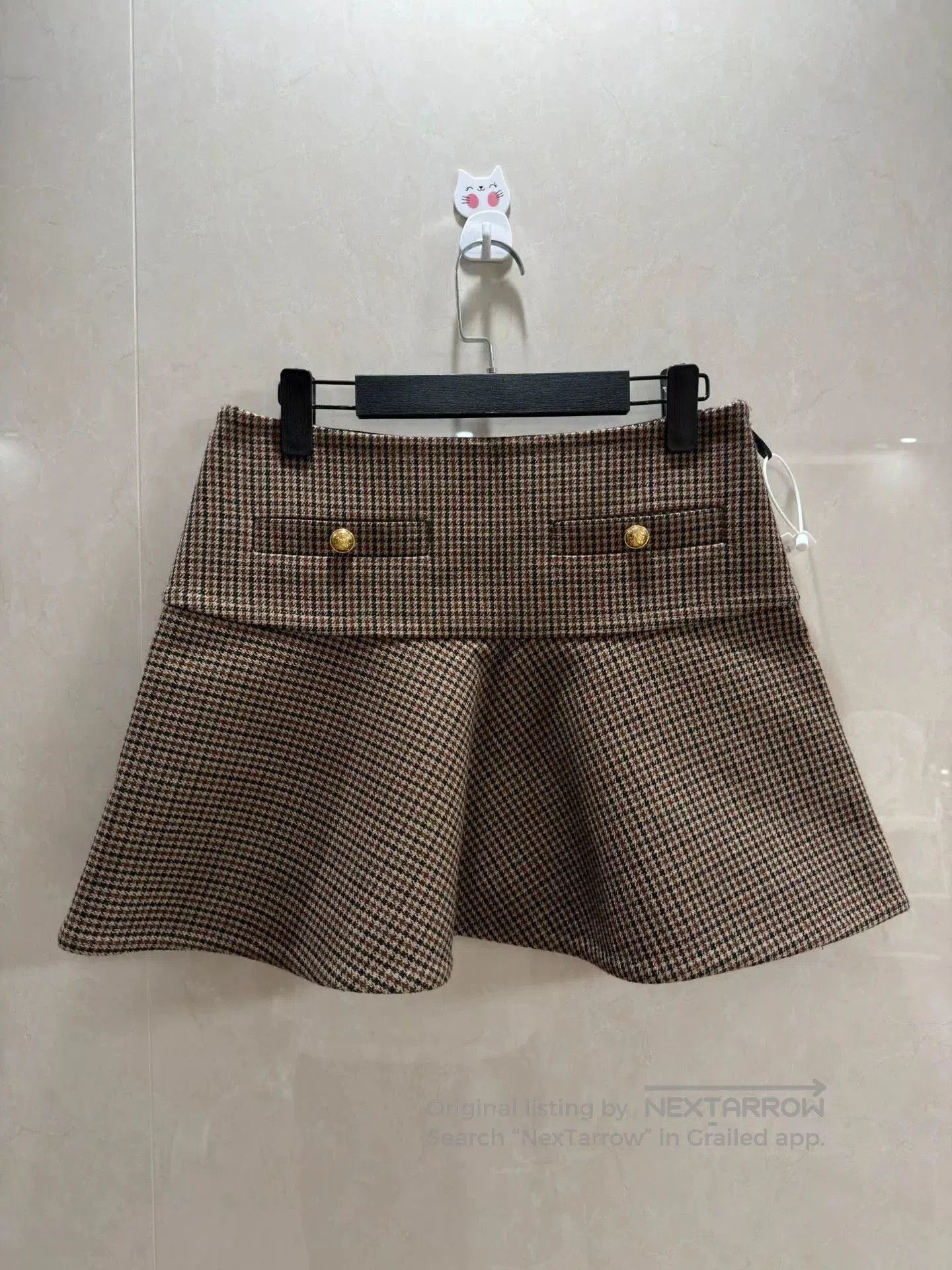 Celine Celine Houndstooth Wool Ruffle Mini Skirt. Size 37" - 1 Thumbnail