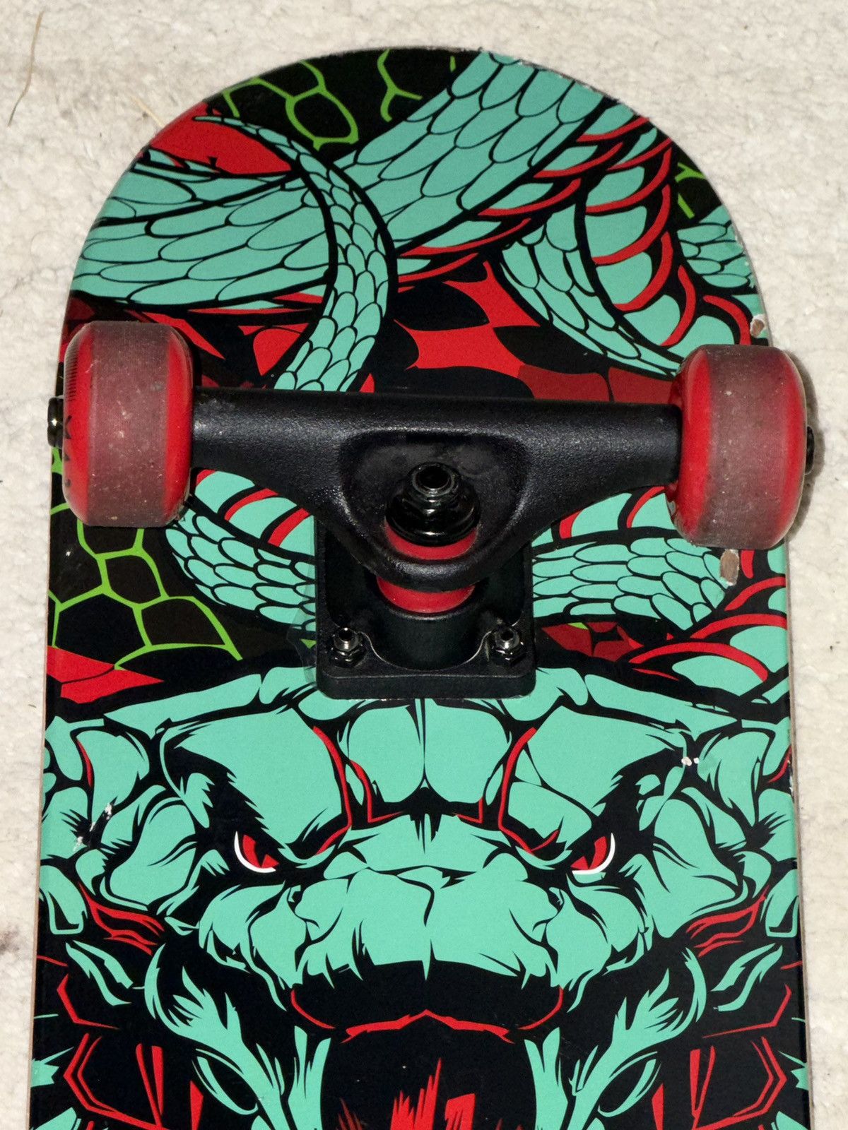 Other Madd Gear Snake Graphic Deck Skateboard Kids Youth Size Size ONE SIZE - 20 Thumbnail