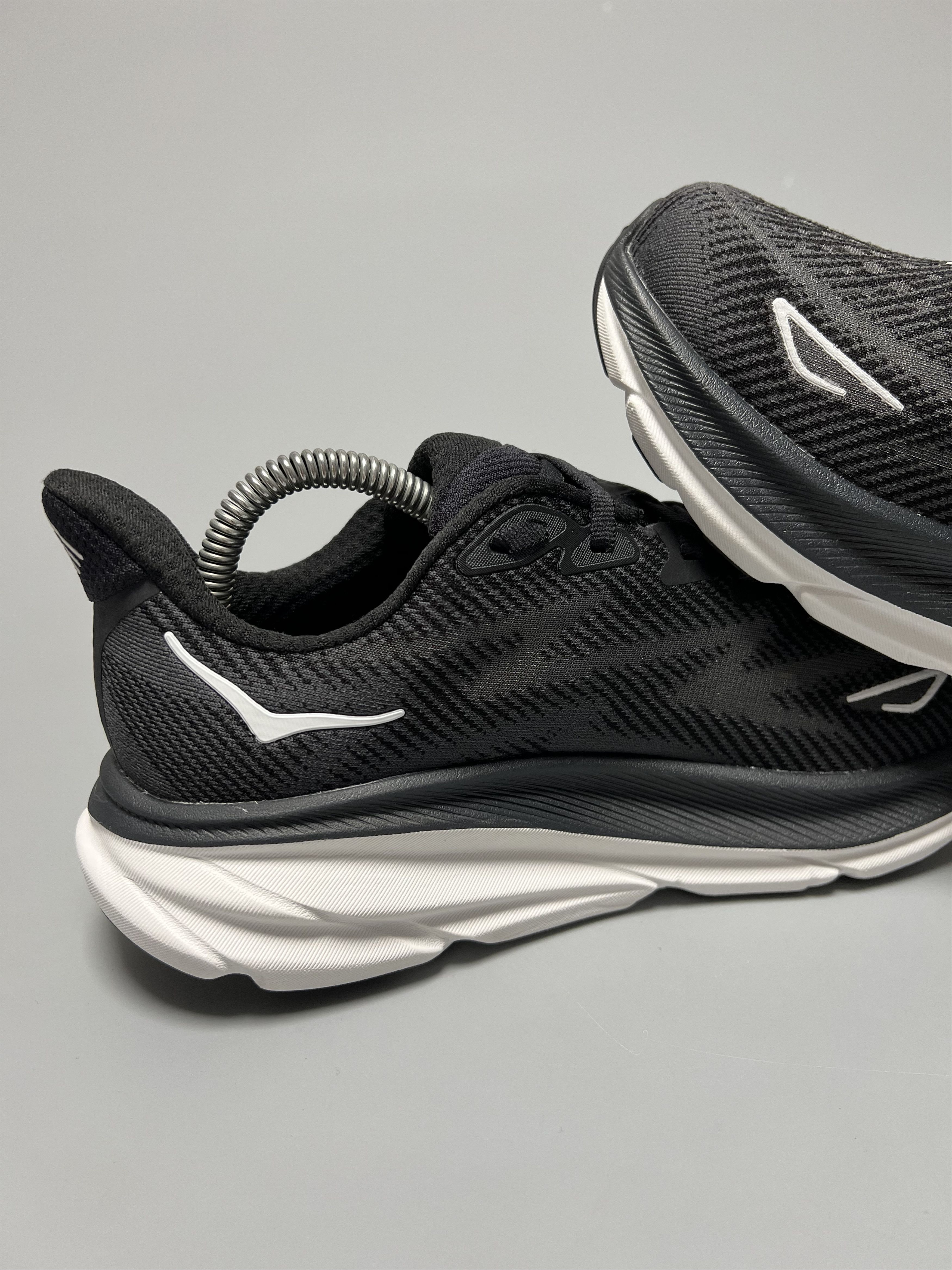 Hoka 6.5D Hoka One One Clifton 9 Wide Running Shoes Walking Gym Size US 6.5 / IT 36.5 - 6 Thumbnail
