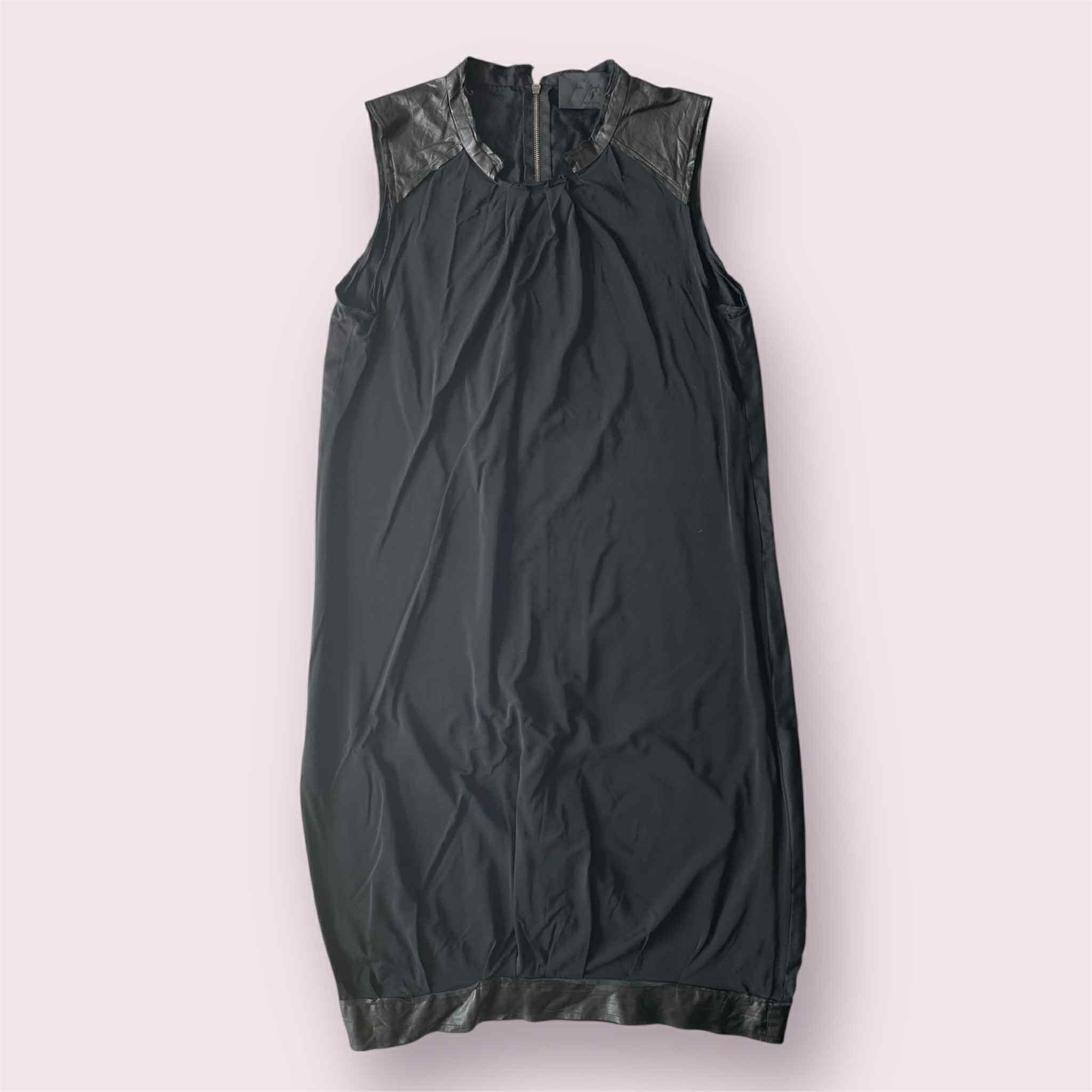 Yohji Yamamoto Yohji Yamamoto Black Official Leather Official Dress Size L / US 10 / IT 46 - 1 Thumbnail