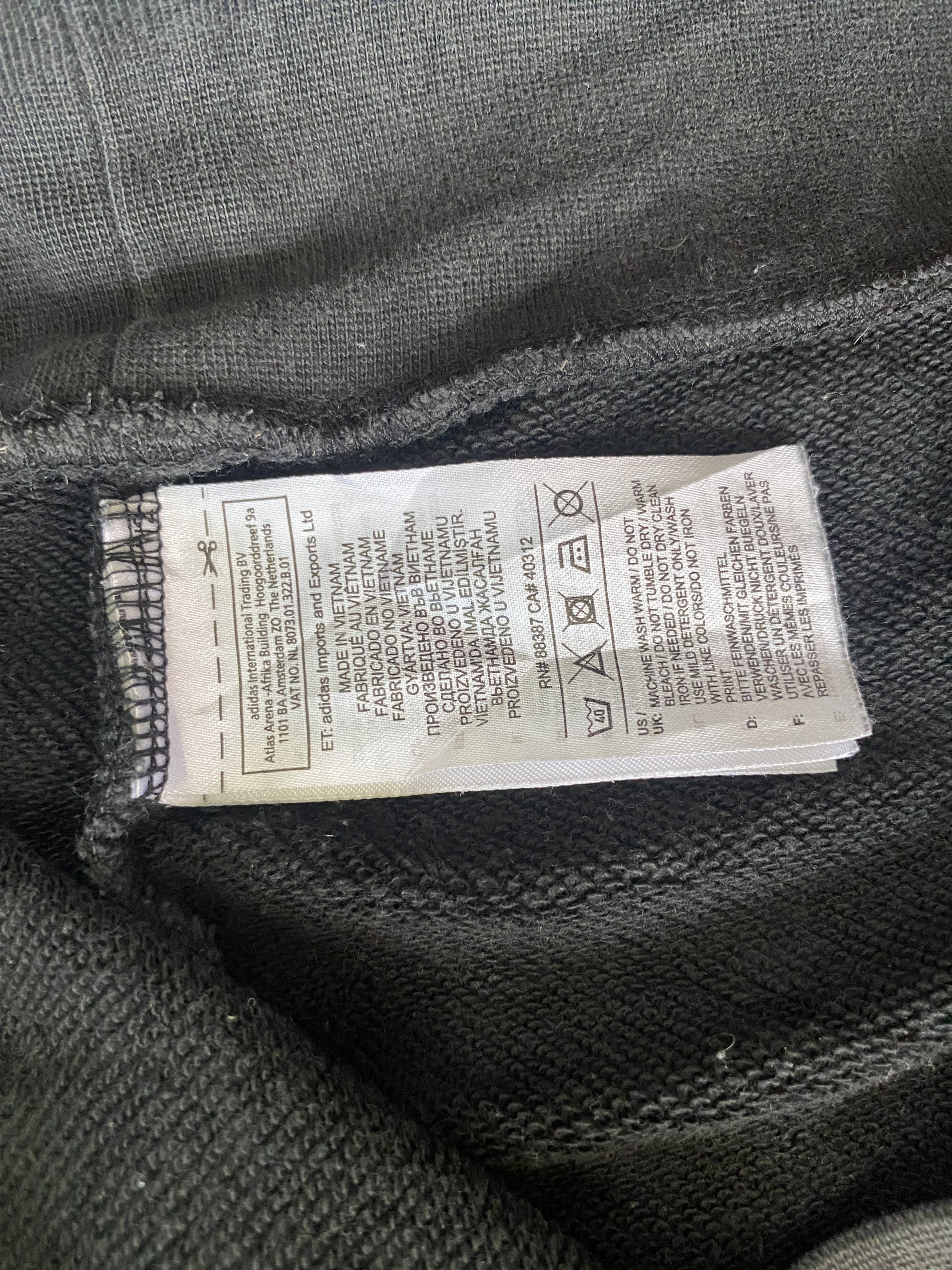 Adidas Adidas hoodie Size US M / EU 48-50 / 2 - 9 Thumbnail