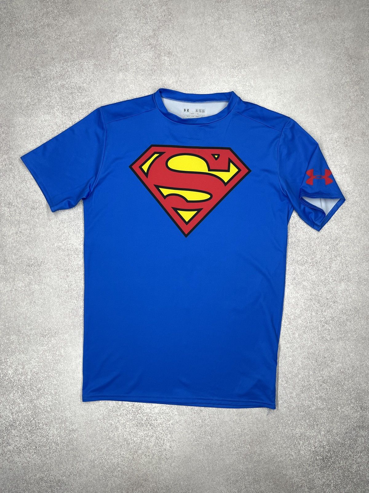 Under Armour Mens Under Armour Superman Compression T Shirt DC Comics Size US XL / EU 56 / 4 - 2 Thumbnail