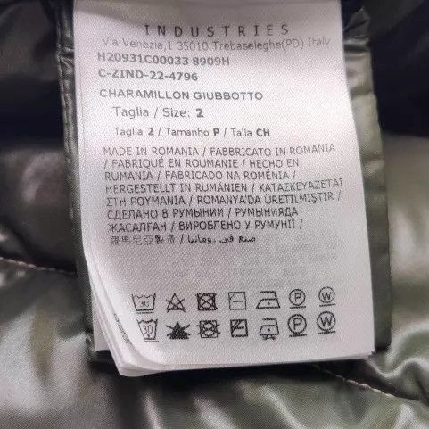 Moncler Moncler down jacket size 2 Size XS / US 0-2 / IT 36-38 - 2 Thumbnail