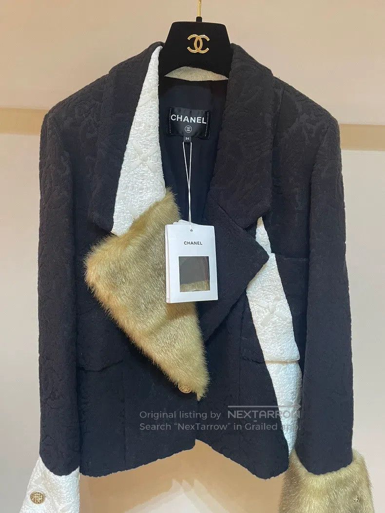 Chanel Chanel Castle Series Handicraft Lapel Coat Size XXS / US 00 / IT 34 - 2 Thumbnail