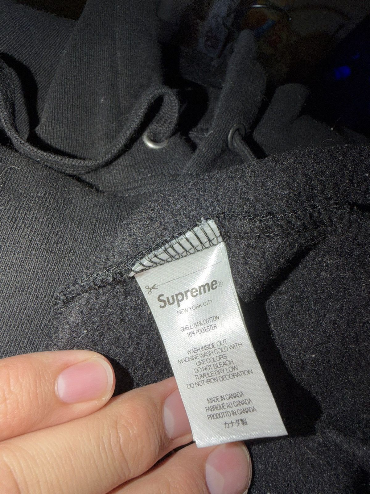 Supreme Supreme Anarchy Coin Size US XXL / EU 58 / 5 - 4 Thumbnail