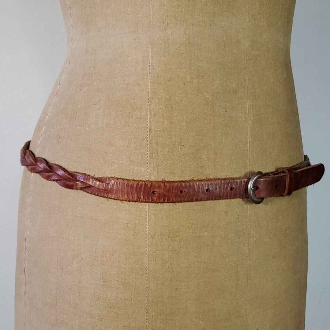 American Eagle Outfitters AEO 32-38" Belt Red Brown Leather Strap Cowhide Braided Size ONE SIZE - 4 Thumbnail