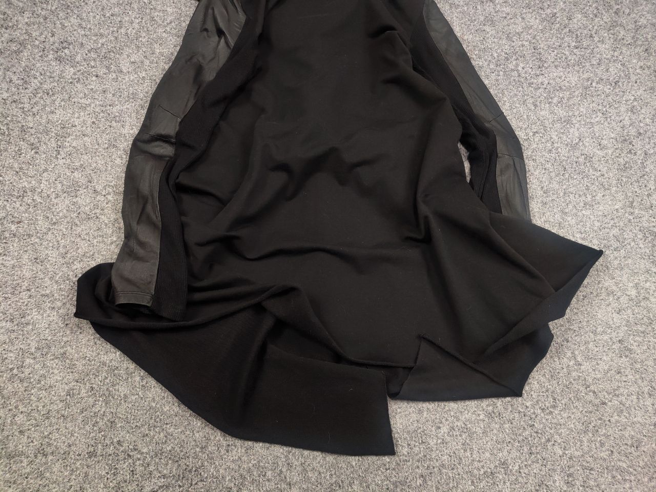 Elisabetta Franchi Elisabetta Franchi Avant Garde Design tunic Long Sleeve Size M / US 6-8 / IT 42-44 - 4 Thumbnail