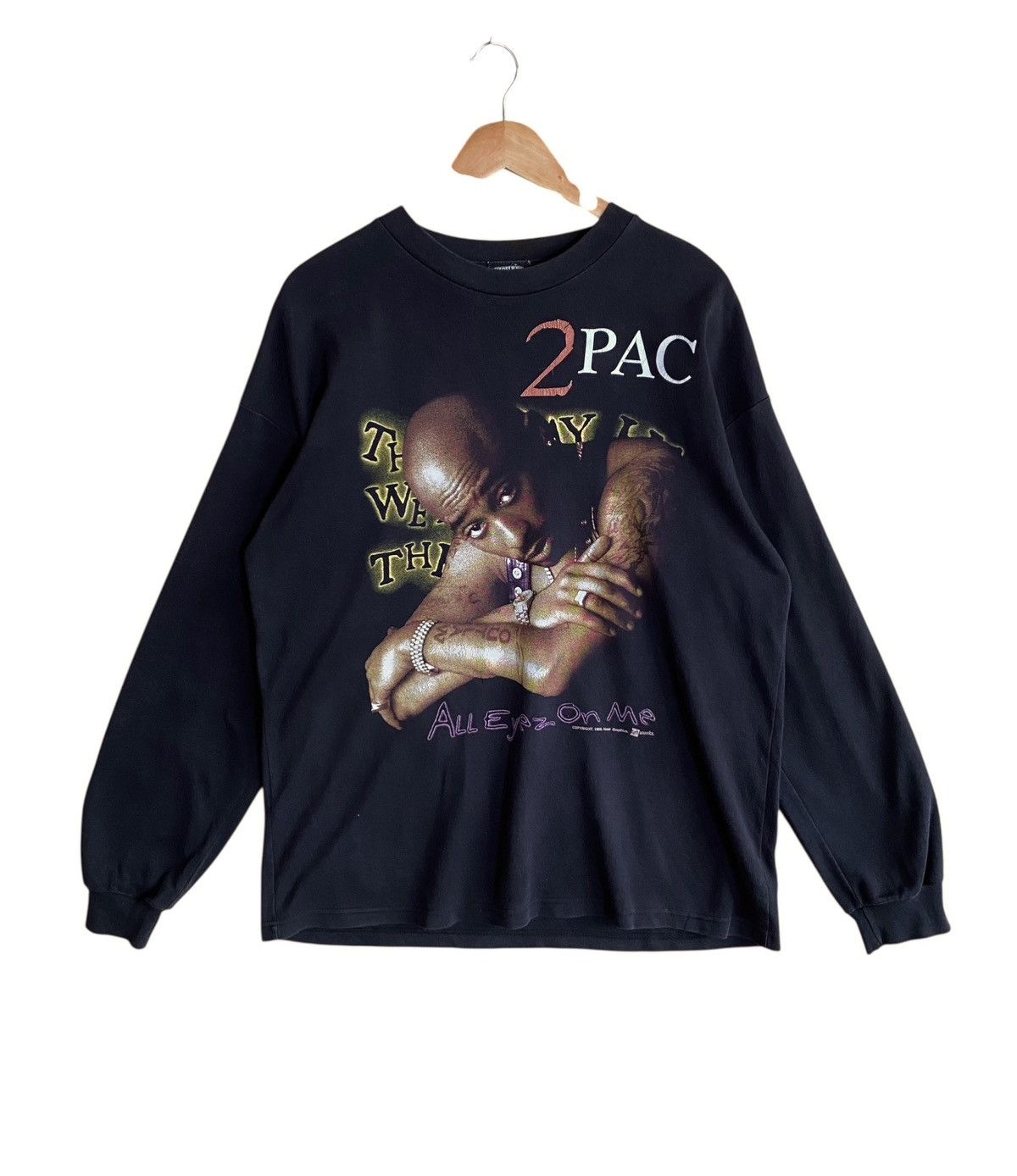Band Tees Very Rare Vintage Rapper Hiphop 2pac Shakur T-shirt 1998s Size US XL / EU 56 / 4 - 1 Thumbnail