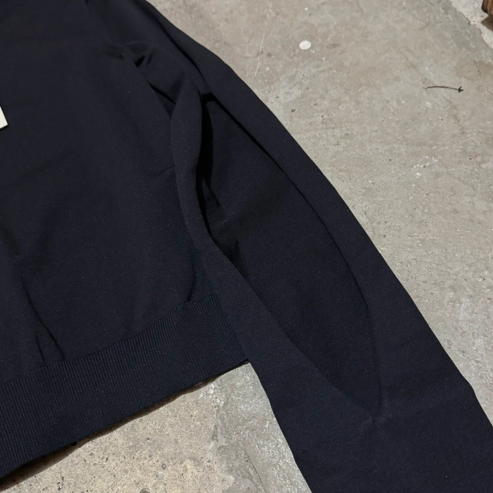 Vetements S/S 2016 Vetements cut out sleeves polyamide sweatshirt Size L / US 10 / IT 46 - 3 Thumbnail