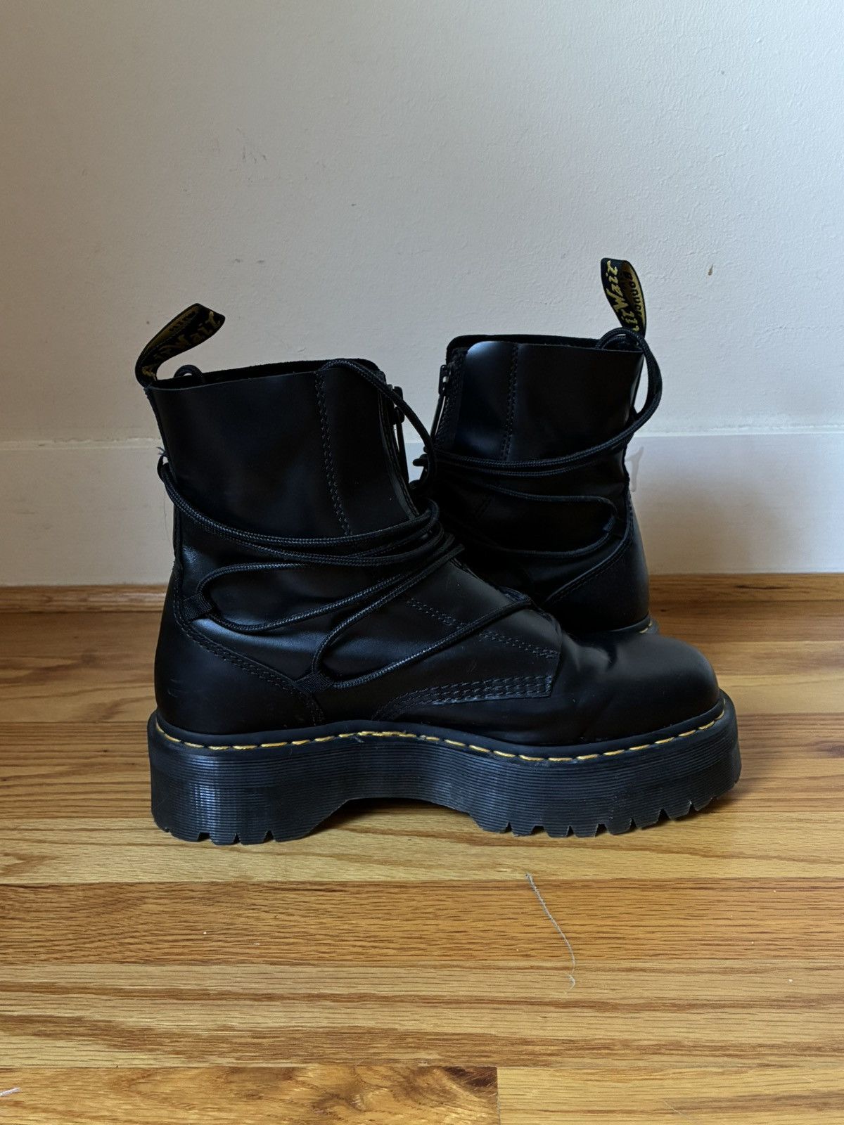 Dr. Martens Dr. Martens Jarrick Ii Laced Leather Platform Boots Size US 10 / EU 43 - 3 Thumbnail