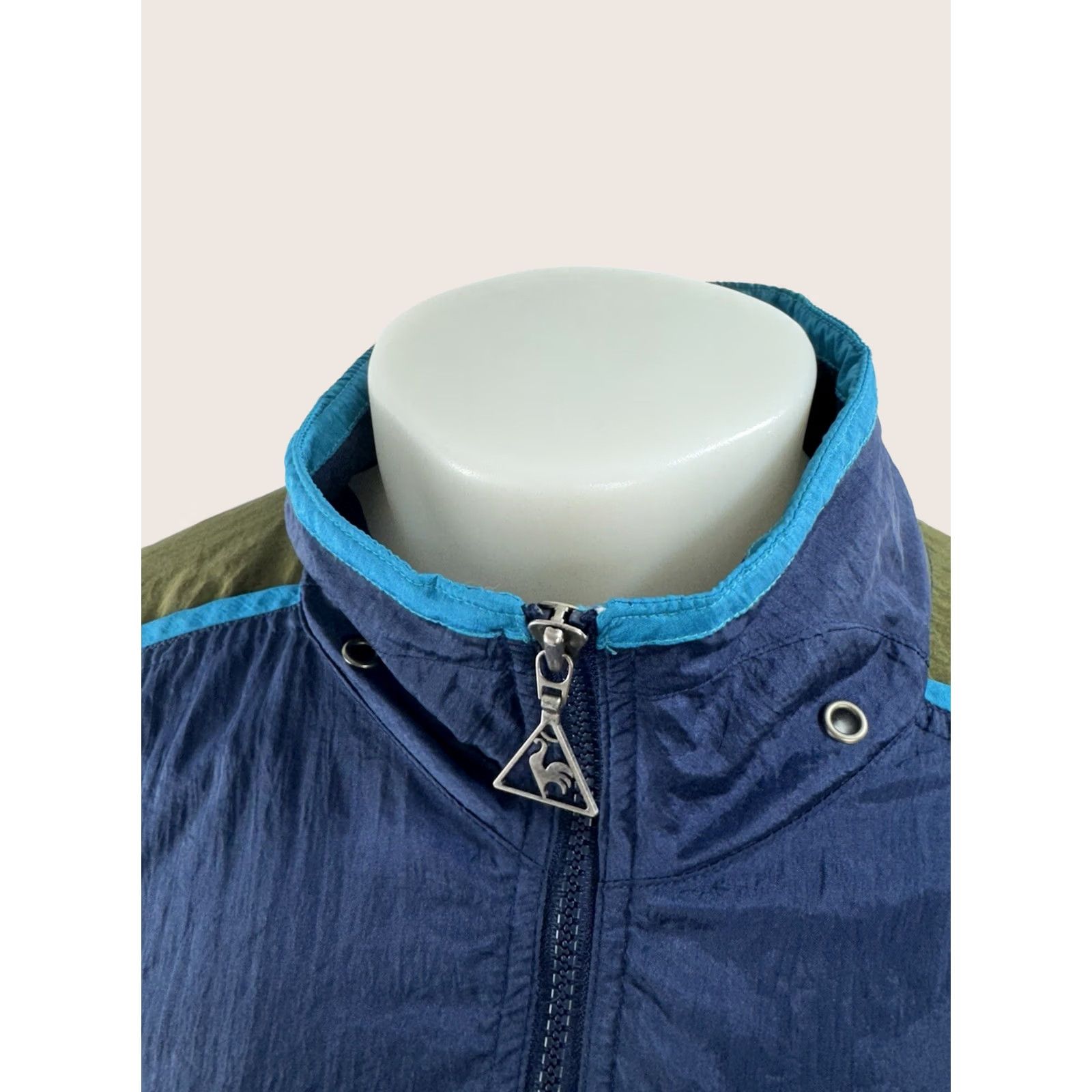 Le Coq Sportif VINTAGE Le Coq Sportif Jacket Windbreaker Full Zip Mens L Blue Nylon EXCELLENT Size US L / EU 52-54 / 3 - 1 Thumbnail