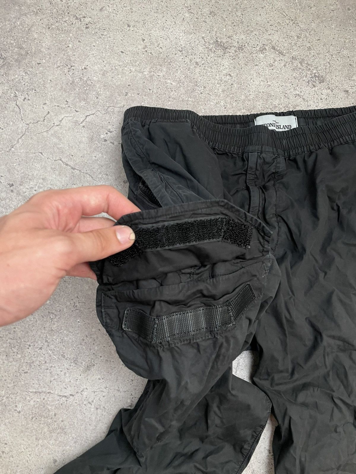 Stone Island Stone island black cargo pants Size US 32 / EU 48 - 8 Thumbnail