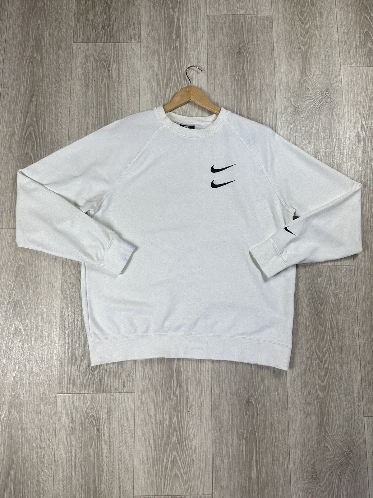 Nike Nike International Goddess of Victory Sweatshirt Big Logo Size US L / EU 52-54 / 3 - 7 Thumbnail
