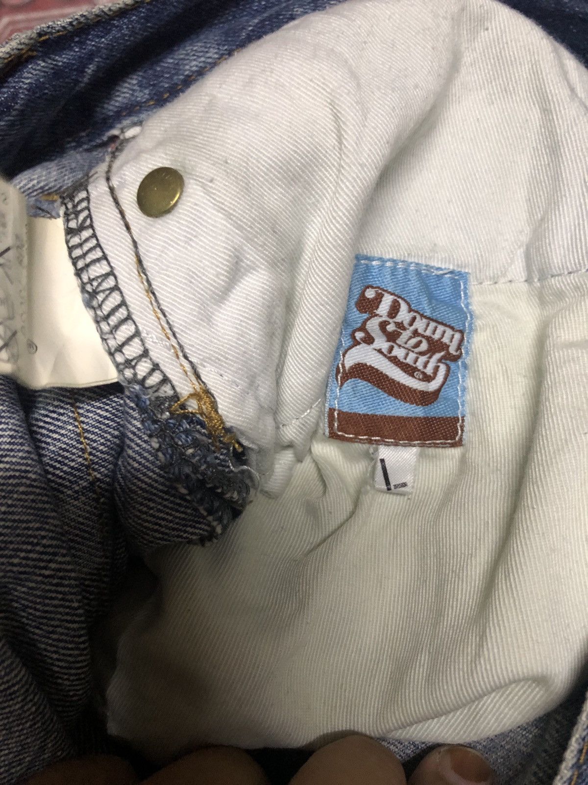 Doum to south jeans