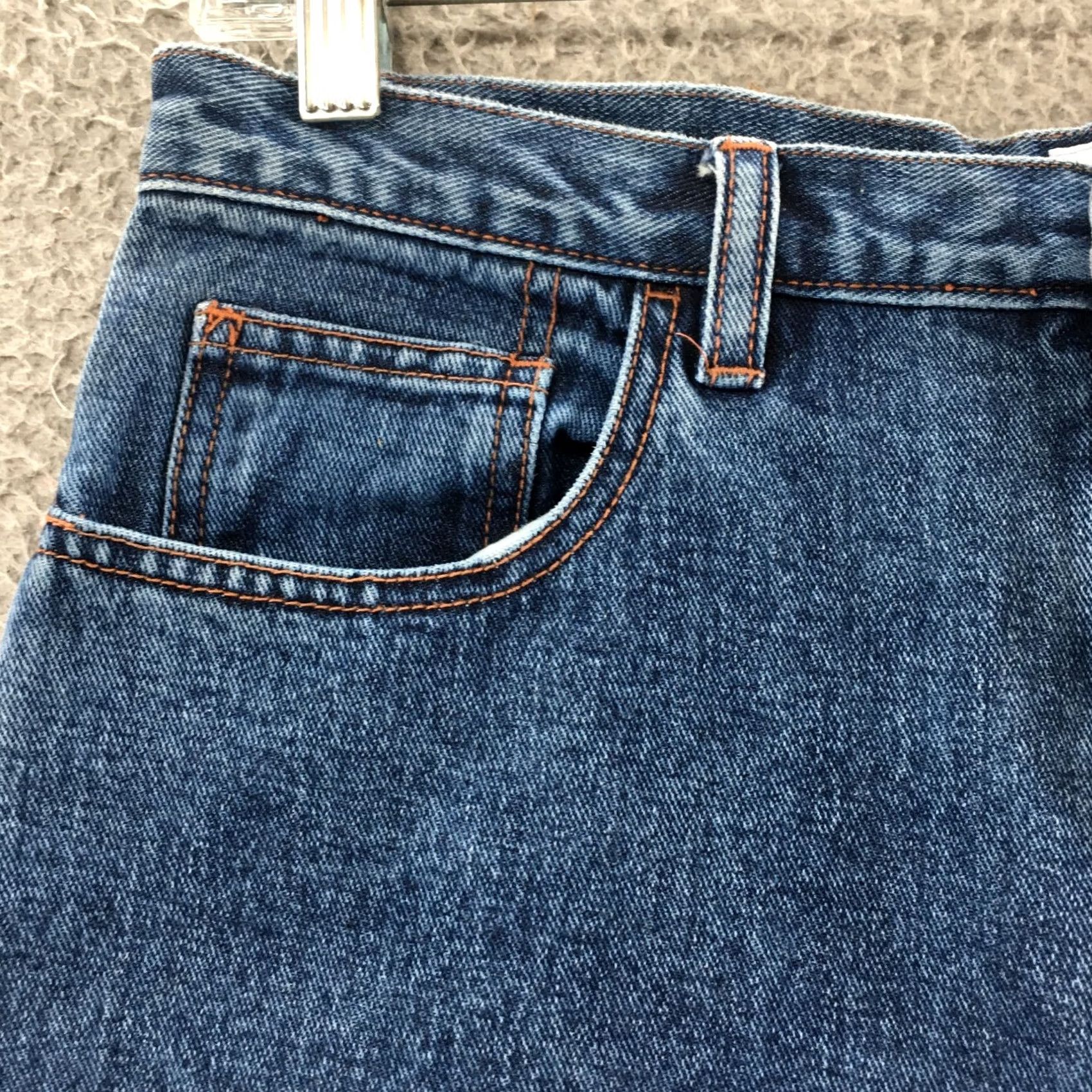 Calvin Klein Calvin Klein Capri Jeans Womens 7 Blue Denim Cotton High Rise Zip Capri Jeans Womens 7 Blue Denim Cotton High Rise Zip Size 28" / US 6 / IT 42 - 4 Thumbnail
