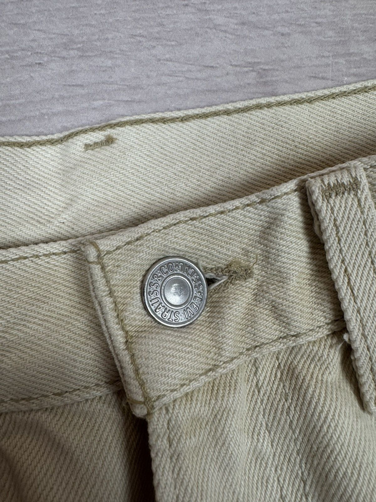 Levi's Vintage 90s Levis 550 Beige Faded Jeans Made in USA 32 sz Size US 32 / EU 48 - 8 Thumbnail