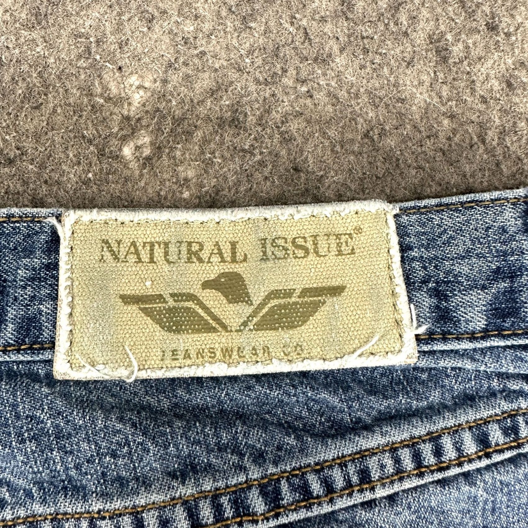 Vintage VINTAGE Natural Issue Jeans Men 36x32 Blue Relaxed Straight Light Wash Baggy Levi's 500 Series 90s Retro Mens Jeans Size US 36 / EU 52 - 3 Thumbnail