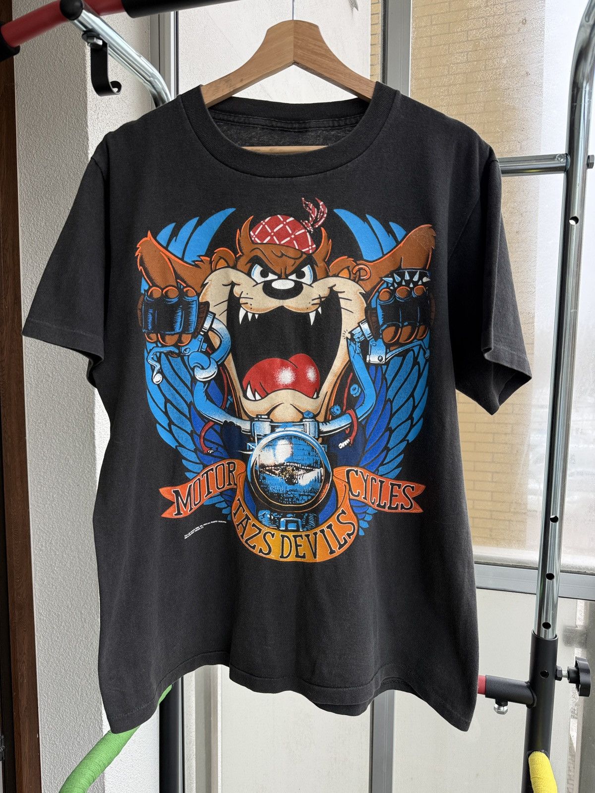 Warner Bros Warner Bros Vintage 1990 Design Taz's Devils Taz Motorcycle Size US M / EU 48-50 / 2 - 1 Thumbnail