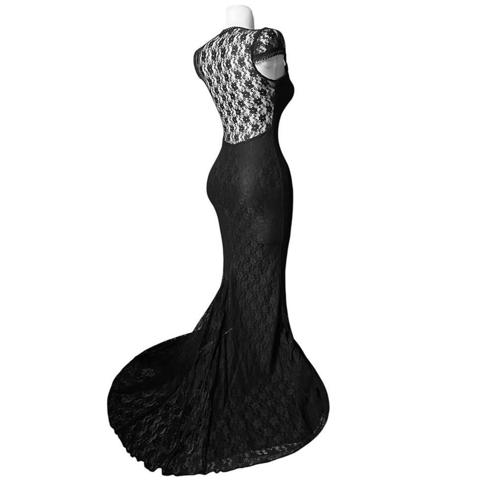 Vintage An incredibly beautiful gothic lace maxi dress withtrain Size S / US 4 / IT 40 - 3 Thumbnail