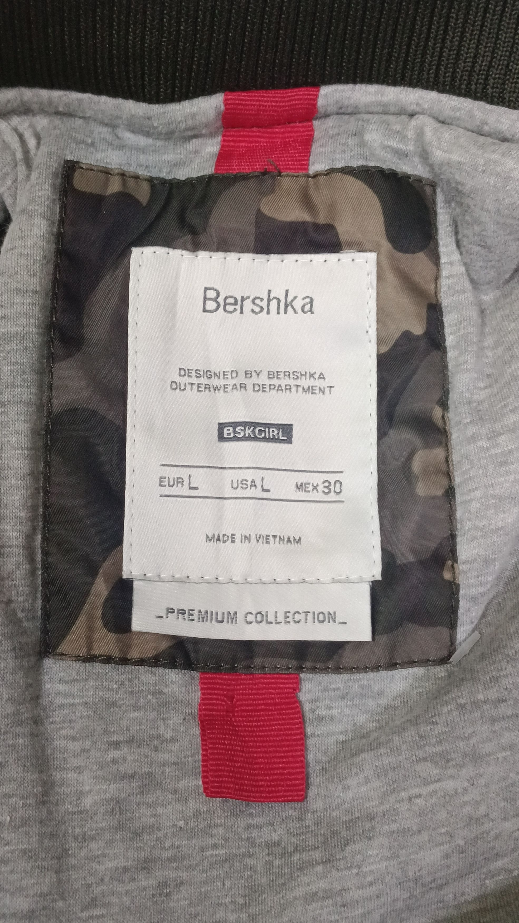 Bershka Bershka Premium Collection Camo Bombers Size L / US 10 / IT 46 - 7 Thumbnail