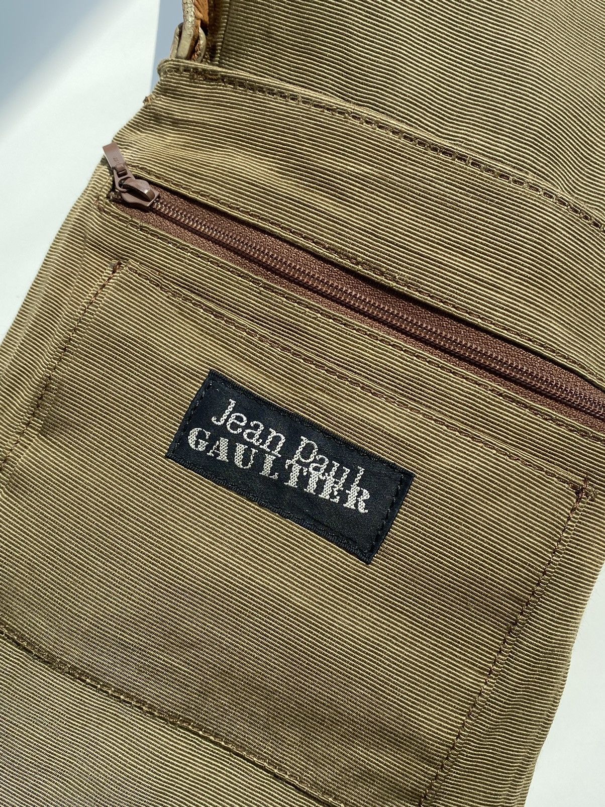 Jean Paul Gaultier × Vintage 90’s-00’s Jean Paul Gaultier Crocodile Texture Crossbody Bag Size ONE SIZE - 10 Thumbnail