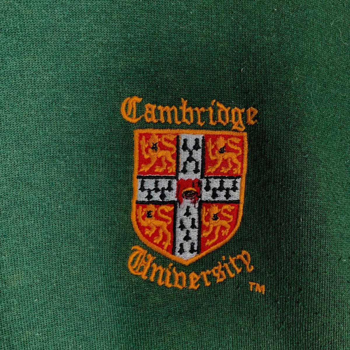 Vintage CAMBRIDGE UNIVERSITY EMBROIDERERS Green Sweatshirt #1413-C64 Size US L / EU 52-54 / 3 - 8 Thumbnail