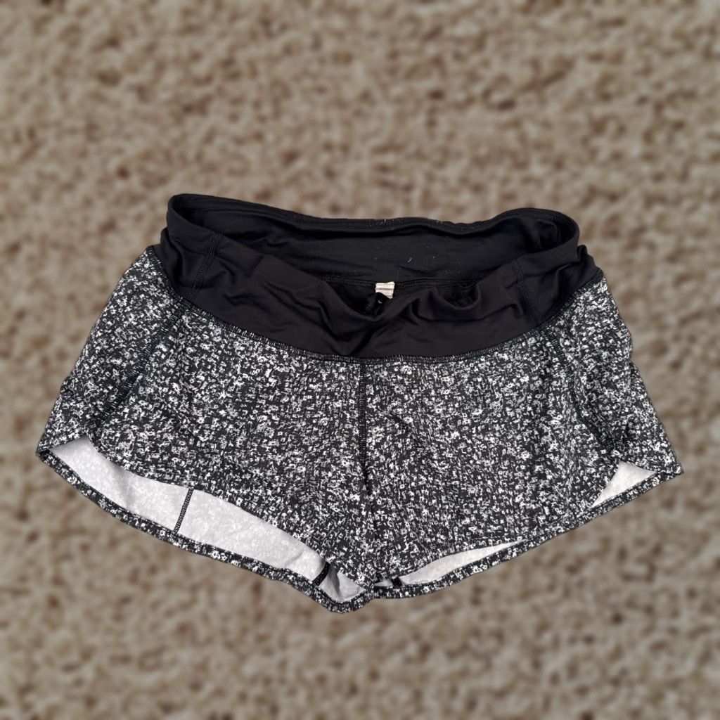 Lululemon Lululemon Shorts Women 8 Black White Speed Short 4-way Stretch 2.5" Swift W7AFSS - Adult Regular Length - Black Size 30" / US 8 / IT 44 - 1 Thumbnail
