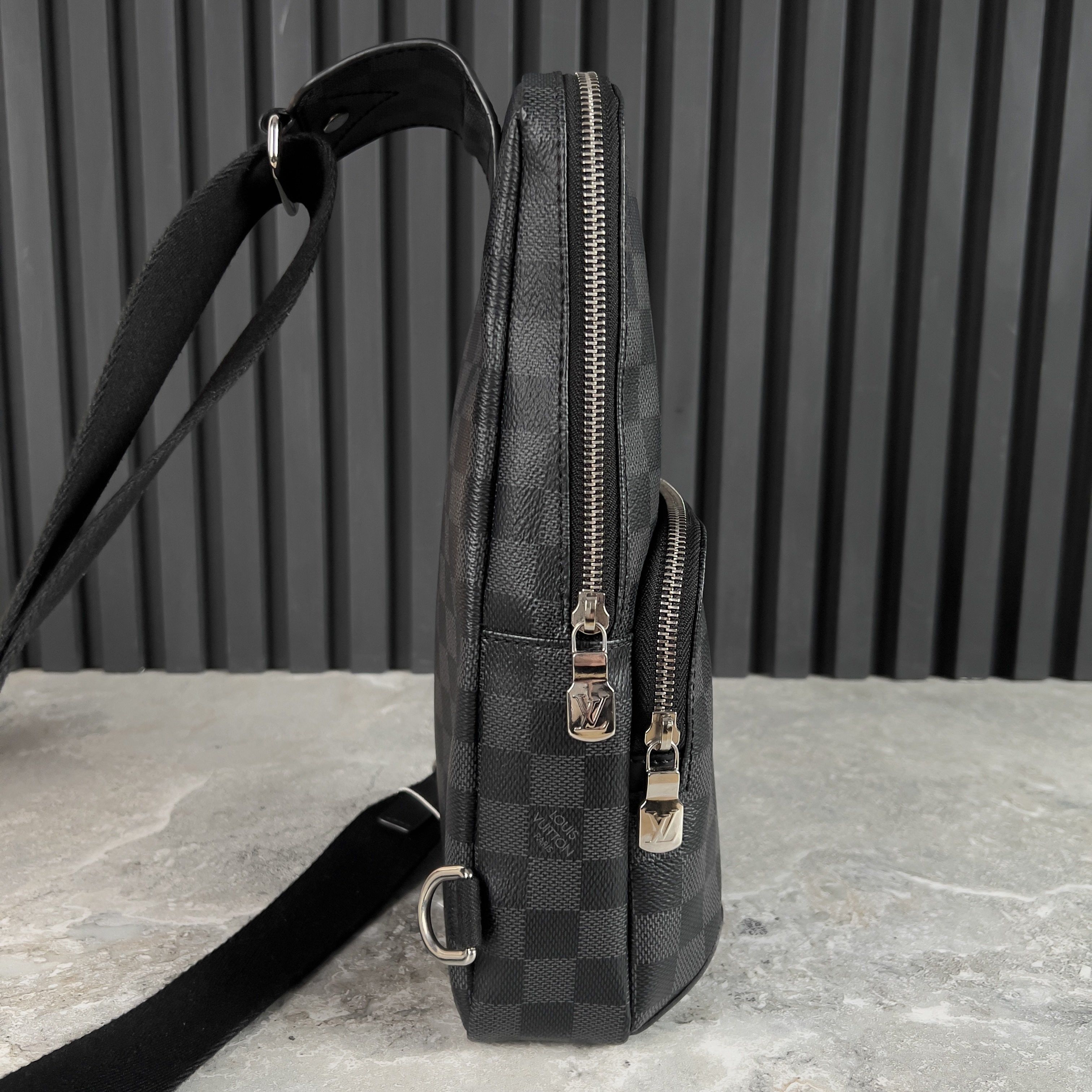 Louis Vuitton Avenue Damier Graphite Canvas Slingbag Bag Size ONE SIZE - 5 Thumbnail